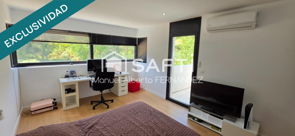 Chalet de obra nueva con diseño contemporáneo y amplios espa - foto 37