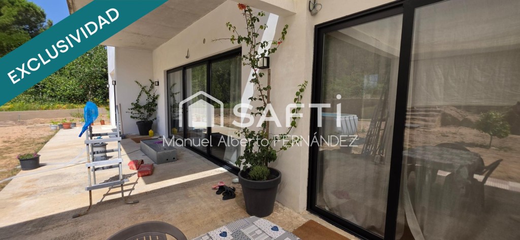Chalet de obra nueva con diseño contemporáneo y amplios espa - foto 47