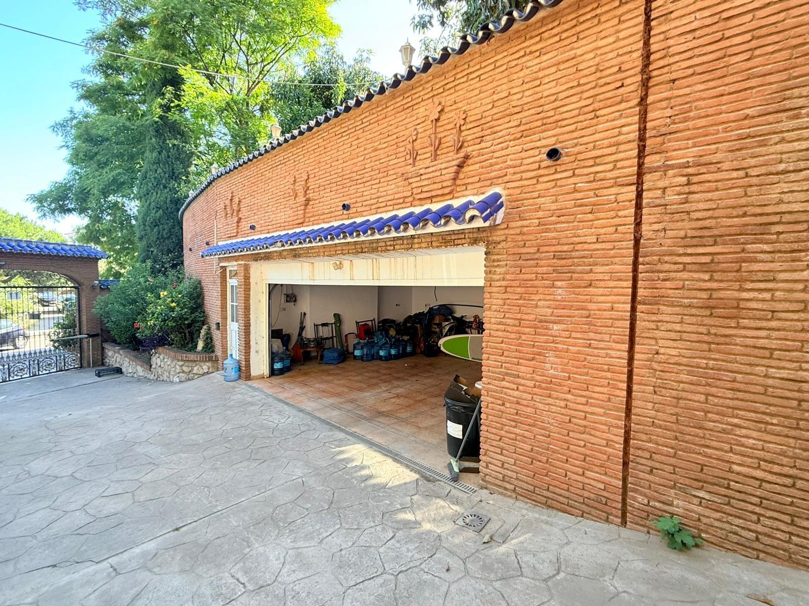 Exclusiva villa con vistas al mar, privacidad y amplios espa - foto 49