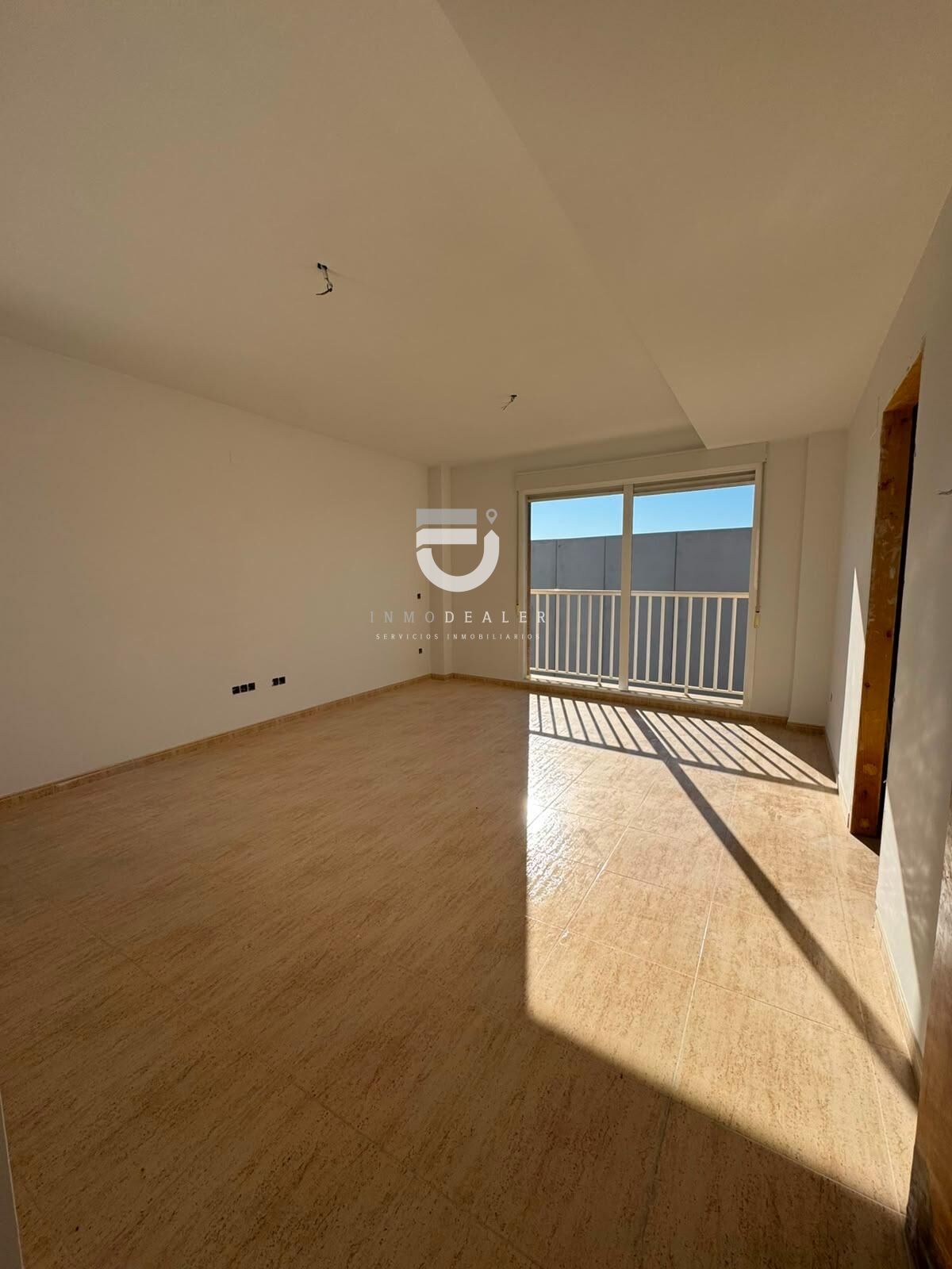 Piso de obra nueva en Gandia - foto 2