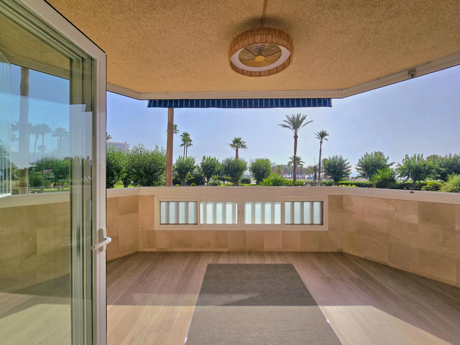VIVIENDA EN VENTA EN PRIMERA LINEA DE PLAYA, URB. COSTALAGO, - foto 31