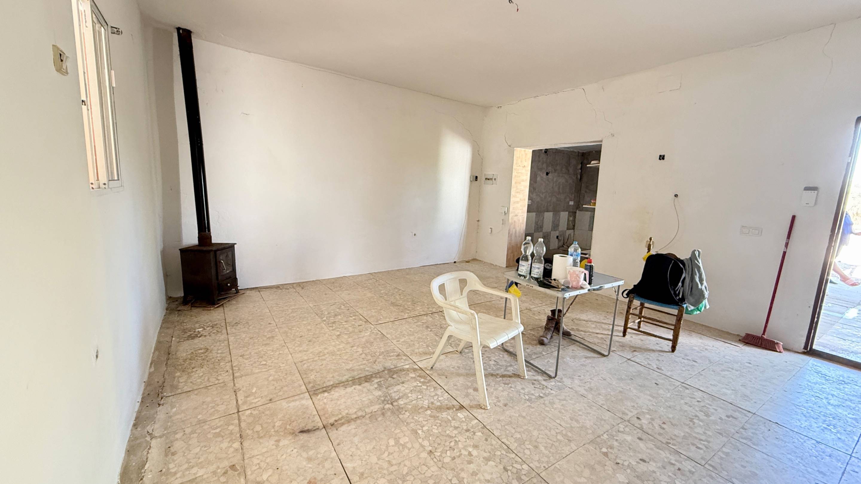 Finca Rústica con Vivienda, Pozo Legalizado y 5.762 m2 de Na - foto 11