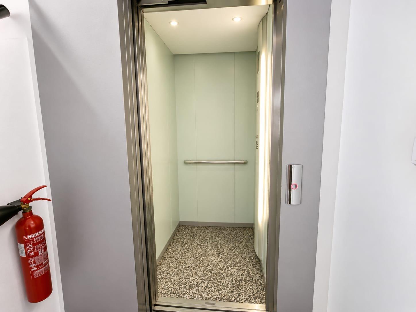 VIVIENDA CON ASCENSOR EN EL CORAZÓN DE SAN JAVIER - foto 5