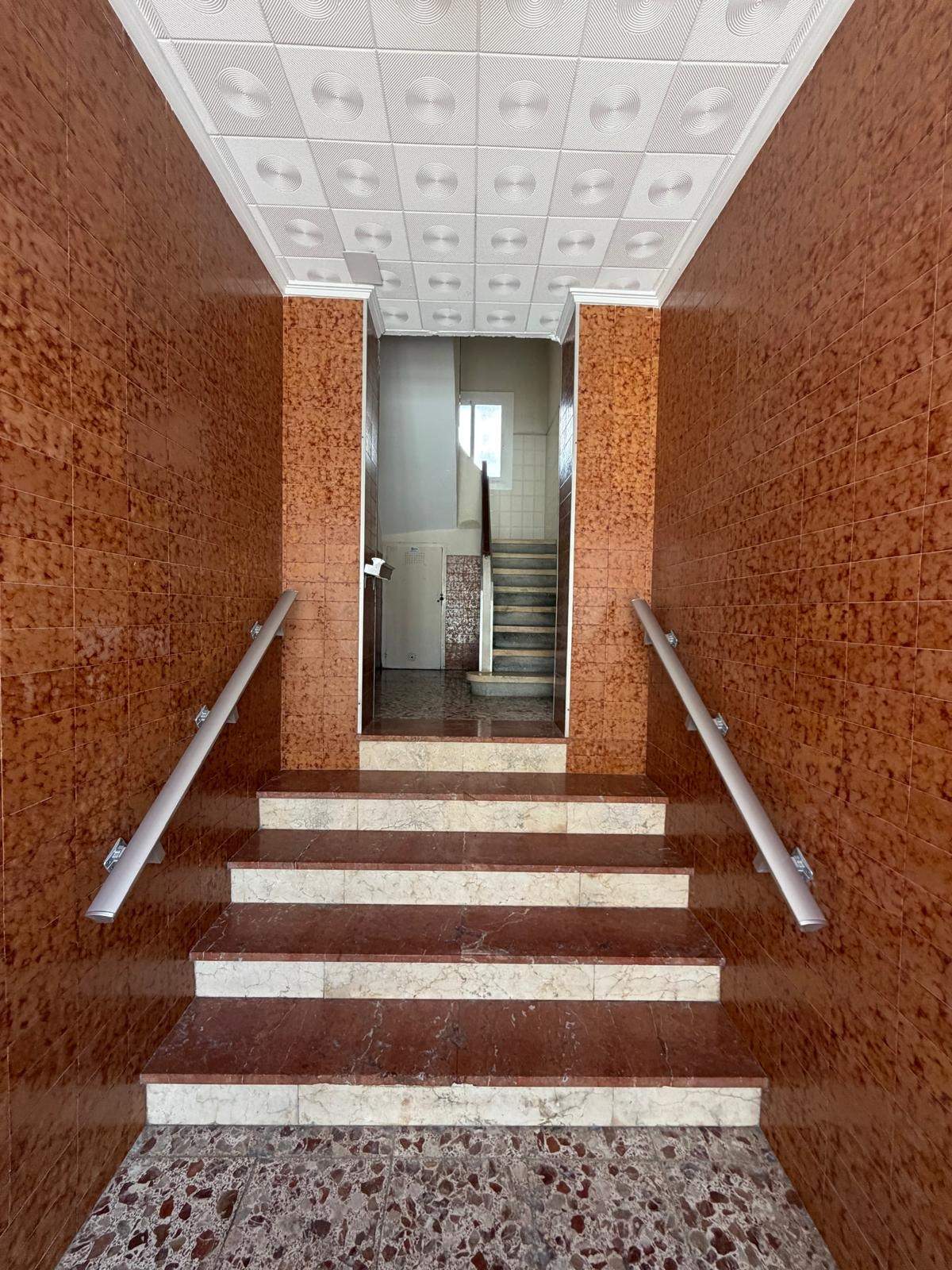Piso en Venta en Alipark, Alicante - Ideal para Familias - foto 11