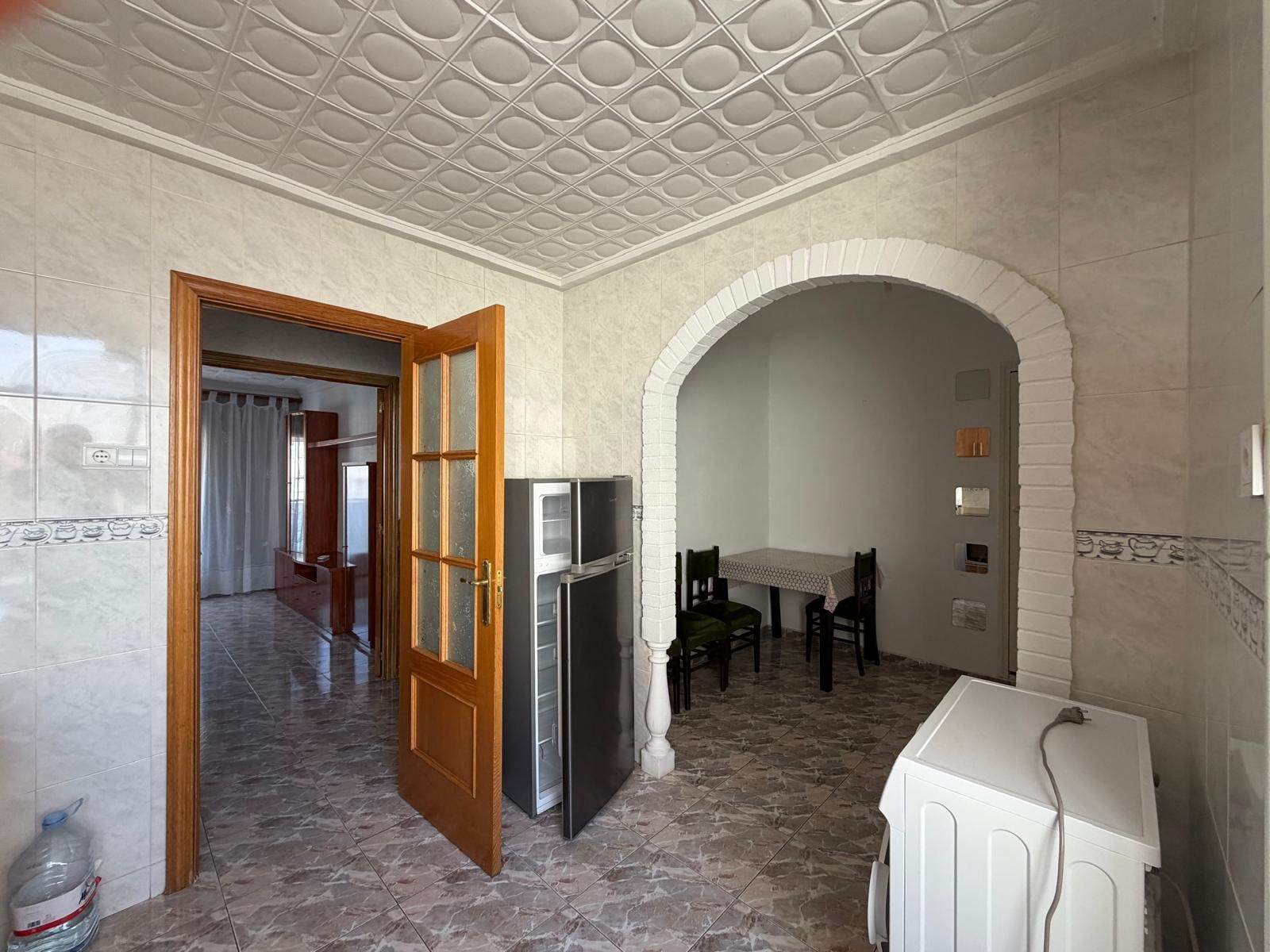 Piso en Venta en Alipark, Alicante - Ideal para Familias - foto 8