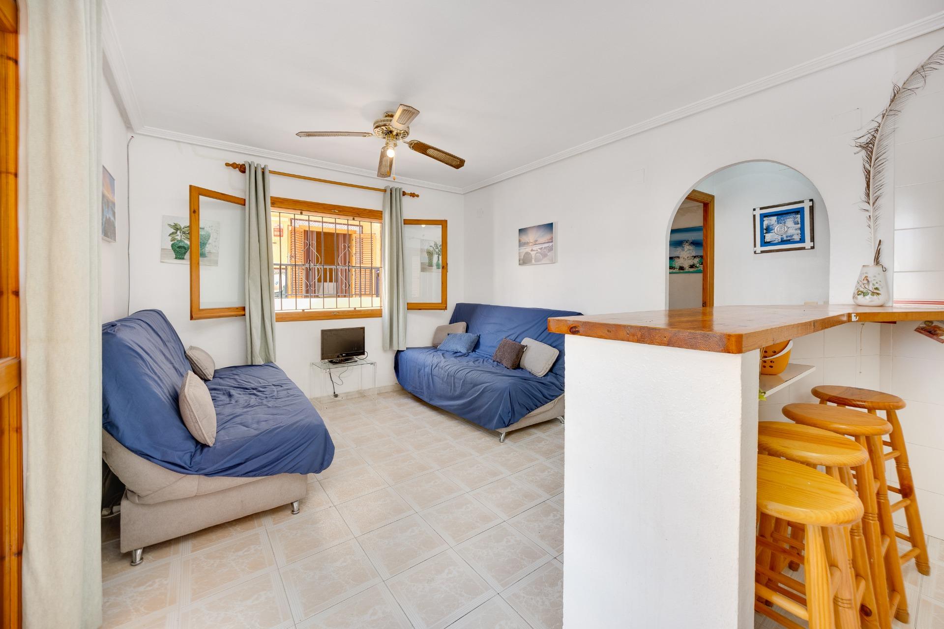 Apartamento de 1 dormitorio con plaza de garaje y piscina co - foto 6