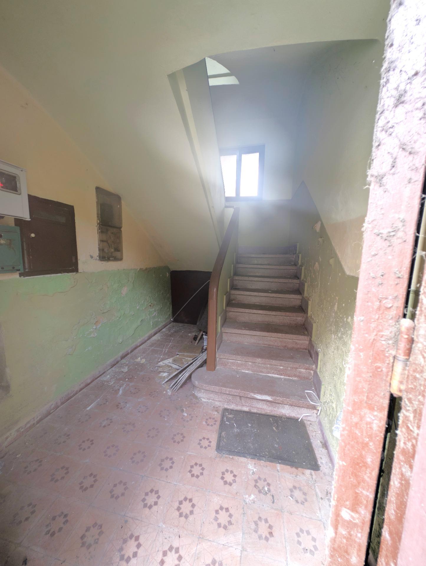EDIFICIO MAS LOCALES EN SAN CLAUDIO - foto 12