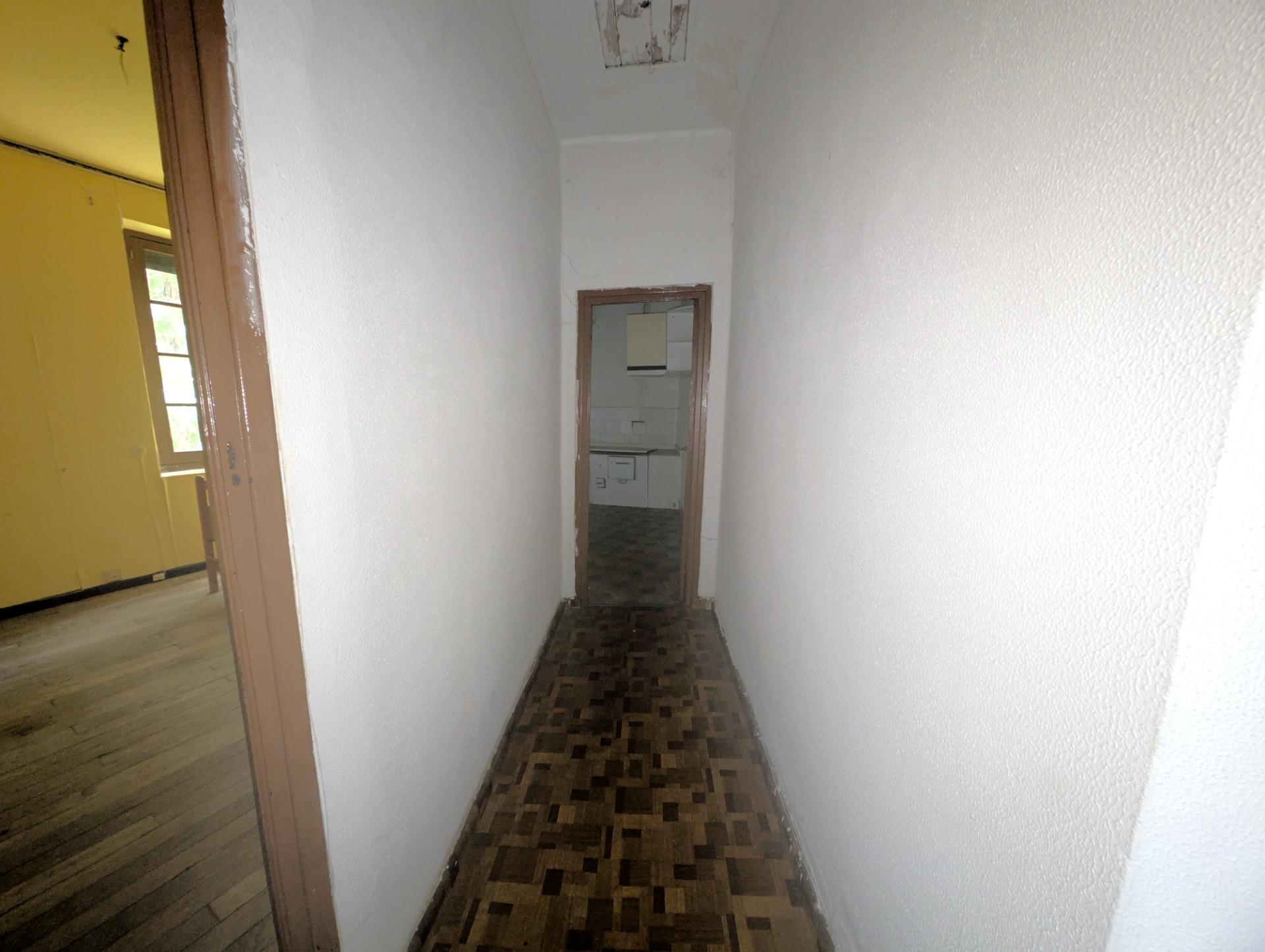EDIFICIO MAS LOCALES EN SAN CLAUDIO - foto 22