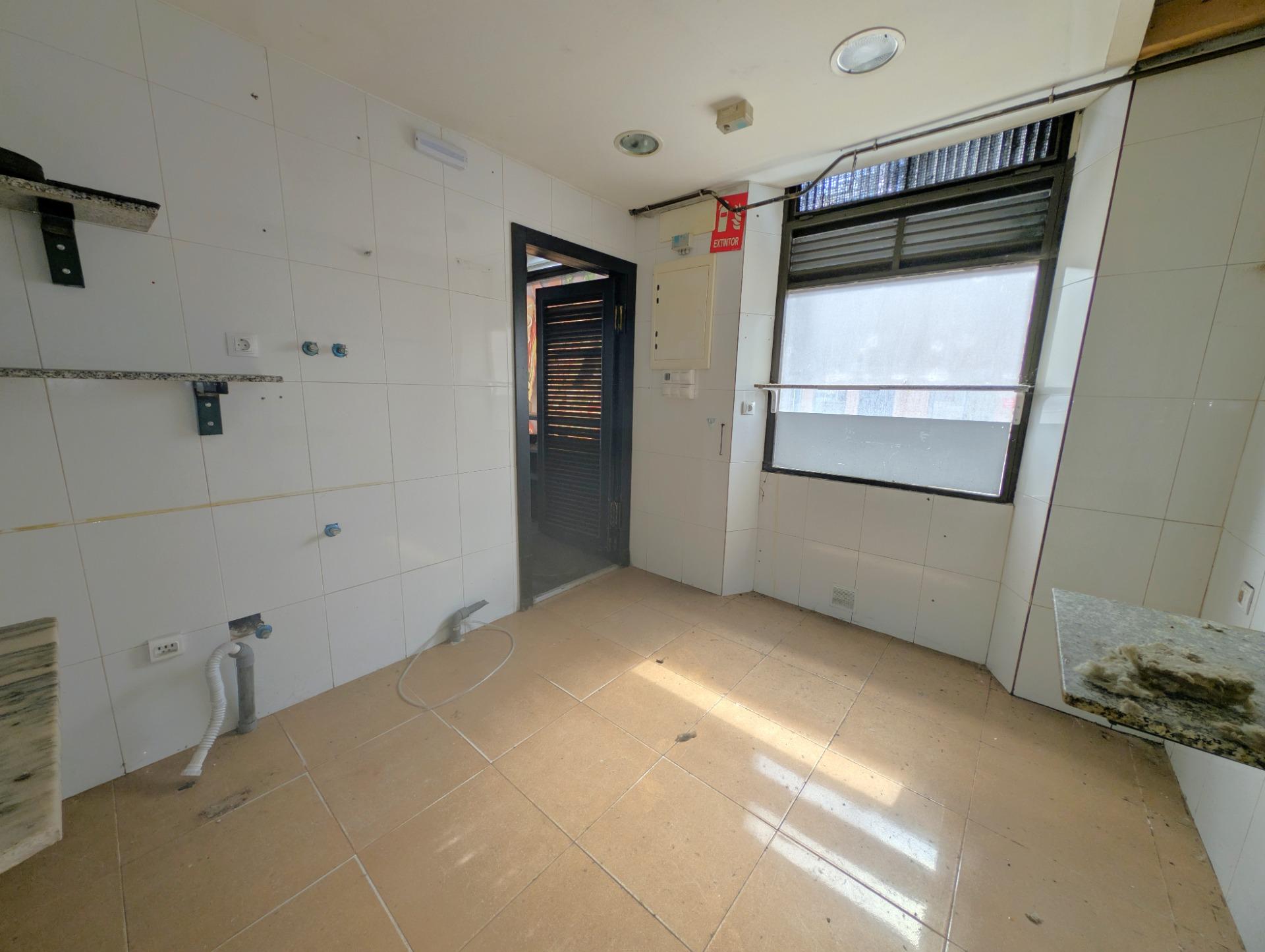 EDIFICIO MAS LOCALES EN SAN CLAUDIO - foto 46