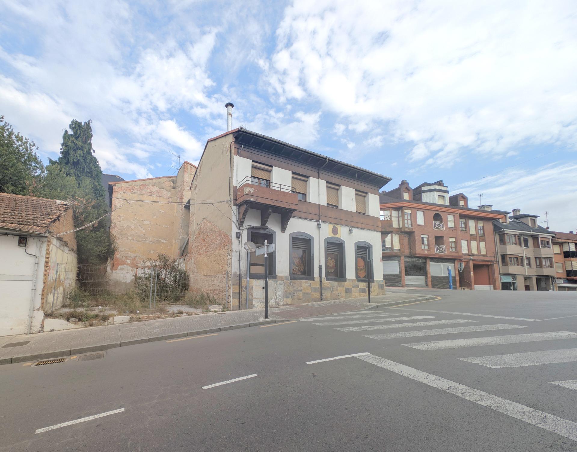 EDIFICIO MAS LOCALES EN SAN CLAUDIO - foto 6