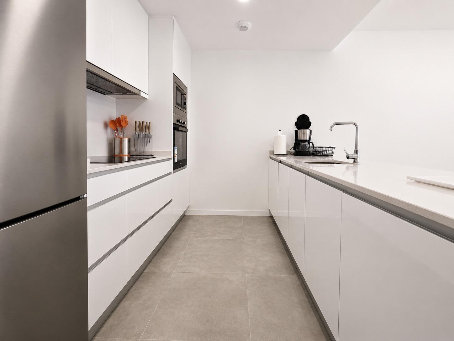 APARTAMENTO CON AMPLIA TERRAZA EN LA MODERNA URBANIZACIÓN SE - foto 14