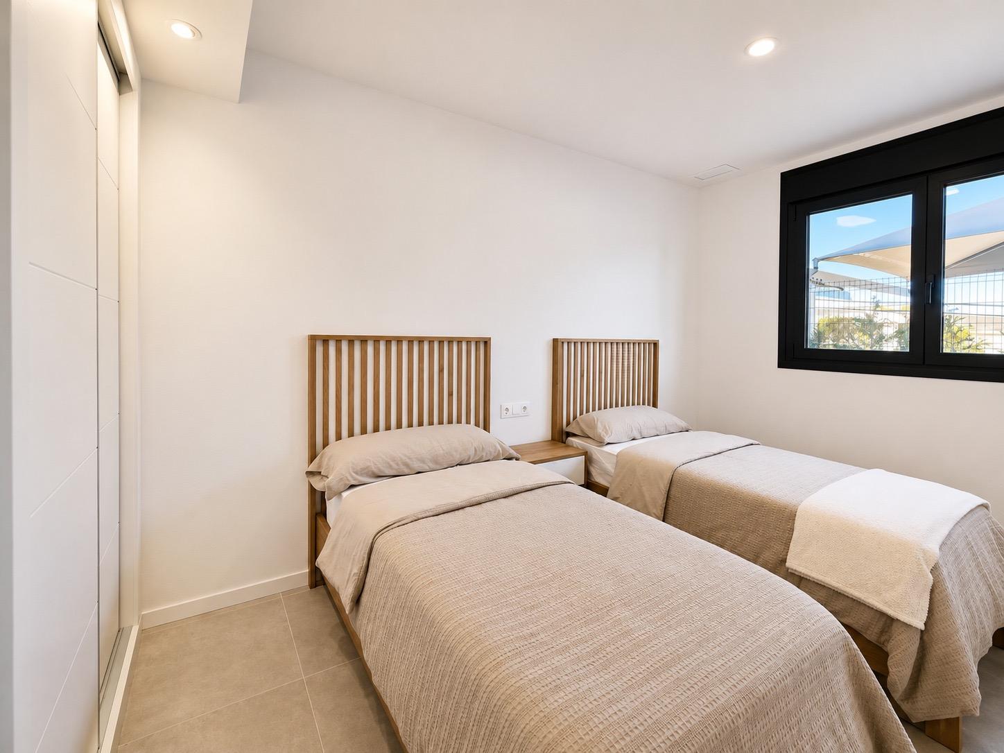 APARTAMENTO CON AMPLIA TERRAZA EN LA MODERNA URBANIZACIÓN SE - foto 6