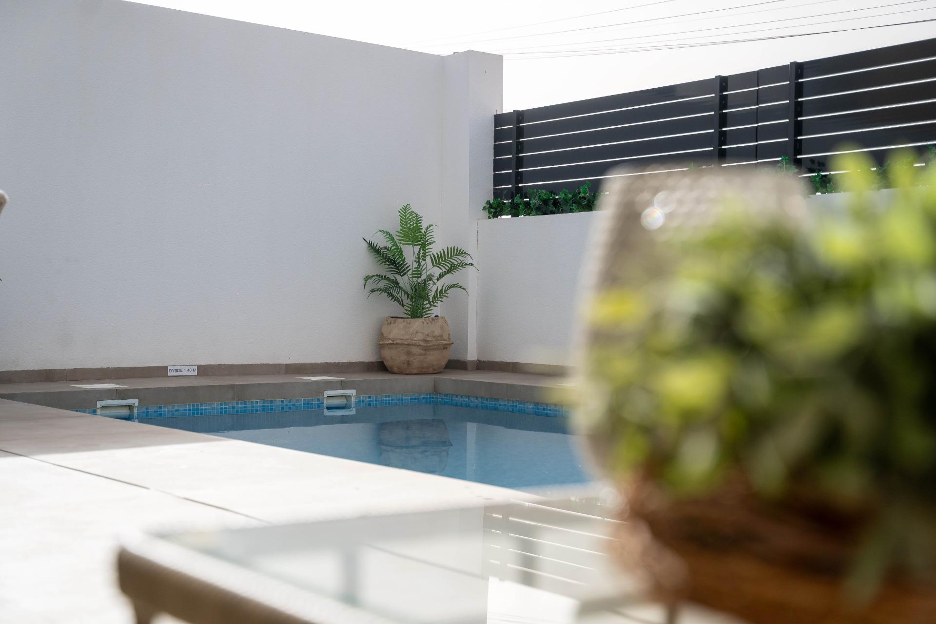 Villa Moderna con Estilo Escandinavo y Vistas a la Laguna Ro - foto 20