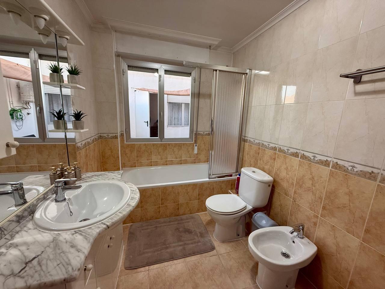 Exclusivo apartamento 2 dormitorios y 3 terrazas - Ref. A102 - foto 17