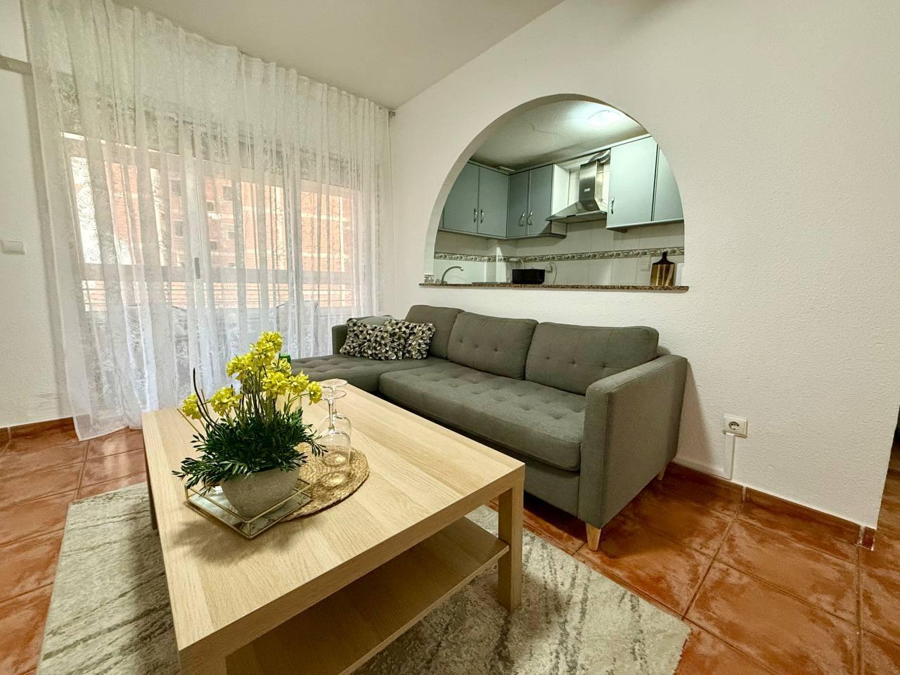 Exclusivo apartamento 2 dormitorios y 3 terrazas - Ref. A102 - foto 4