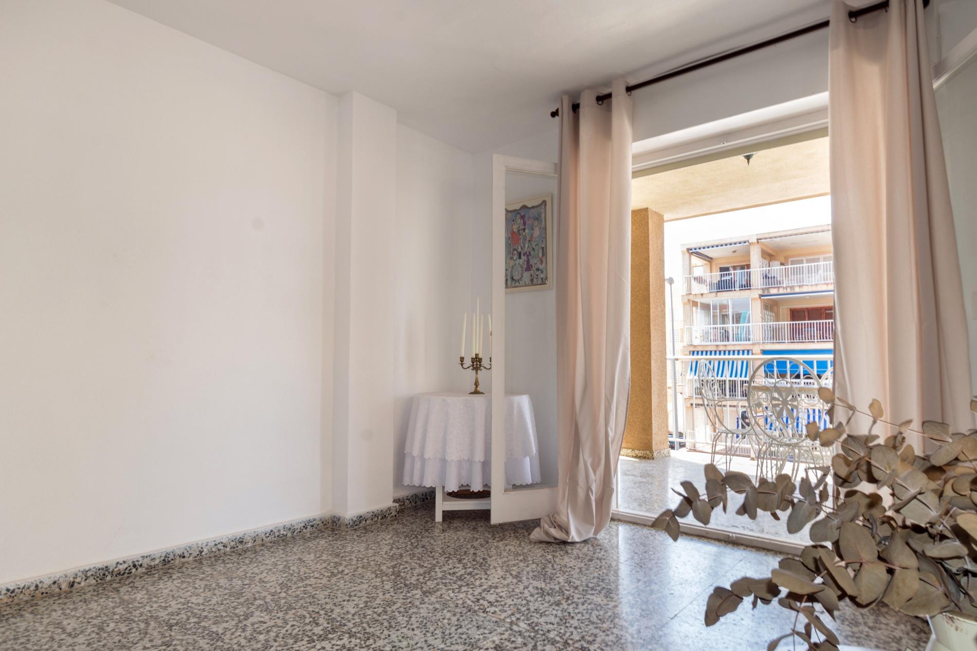 Apartamento en primera línea de la Playa de los Náufragos co - foto 12