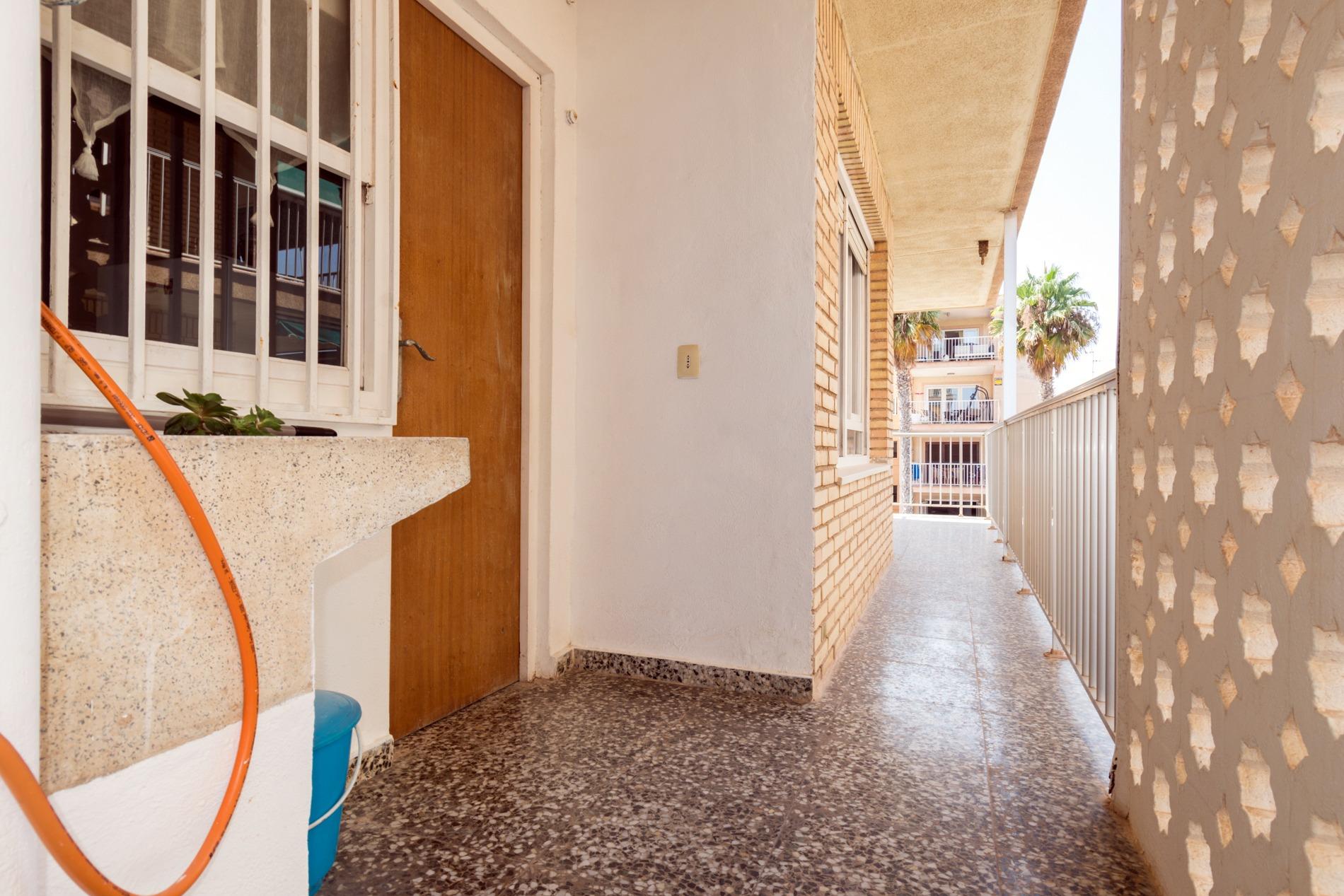 Apartamento en primera línea de la Playa de los Náufragos co - foto 22