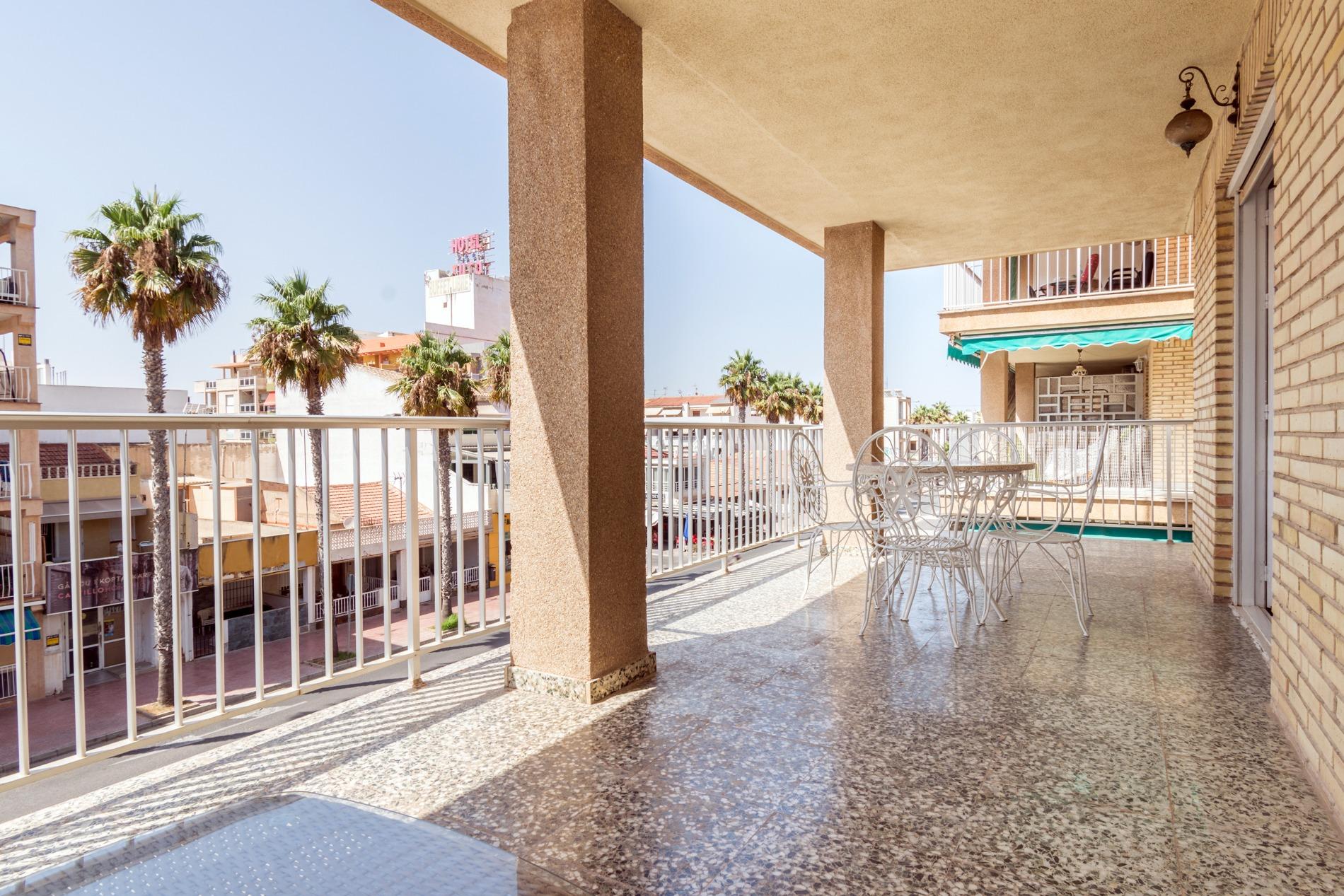 Apartamento en primera línea de la Playa de los Náufragos co - foto 6