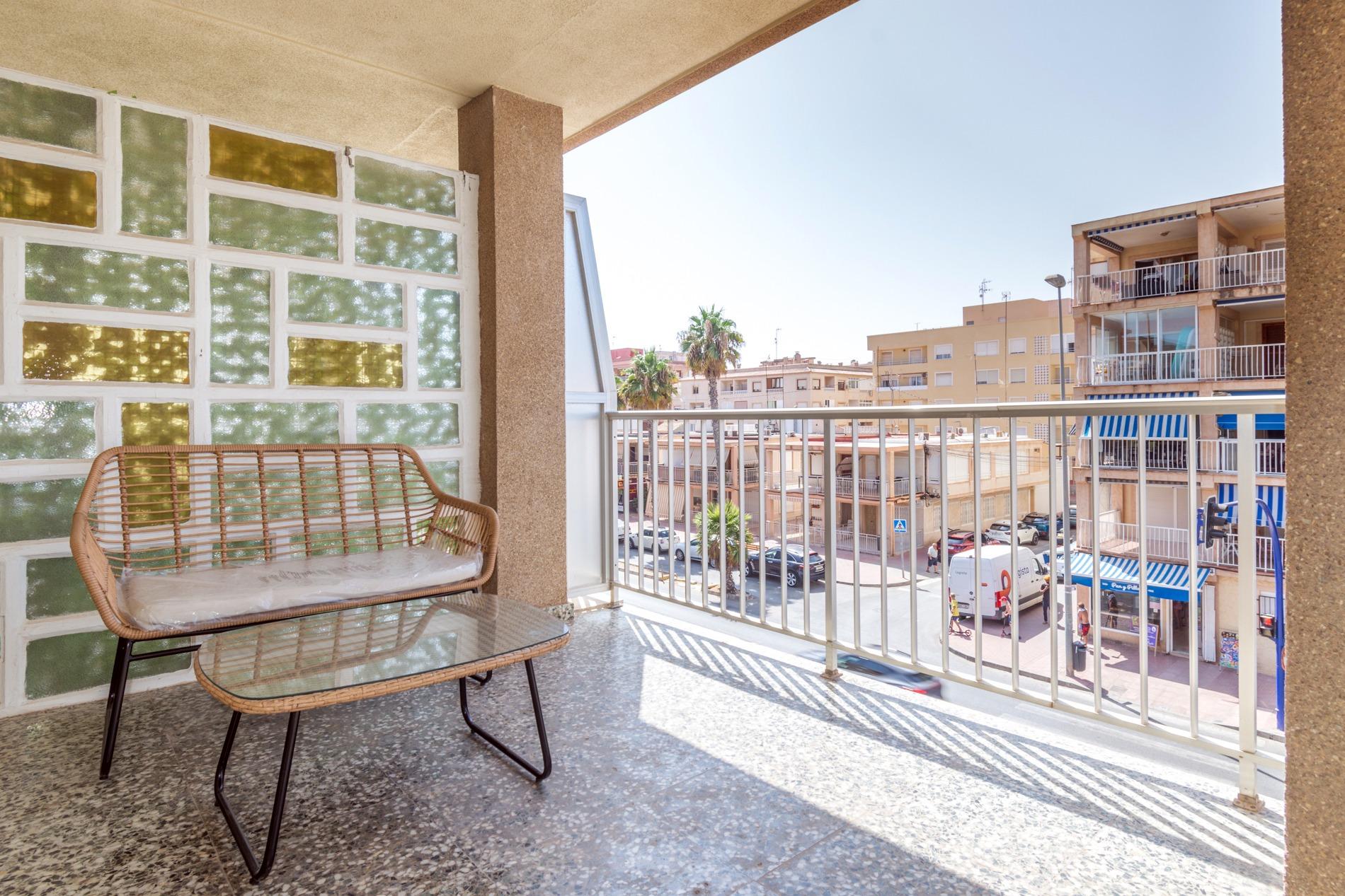 Apartamento en primera línea de la Playa de los Náufragos co - foto 8