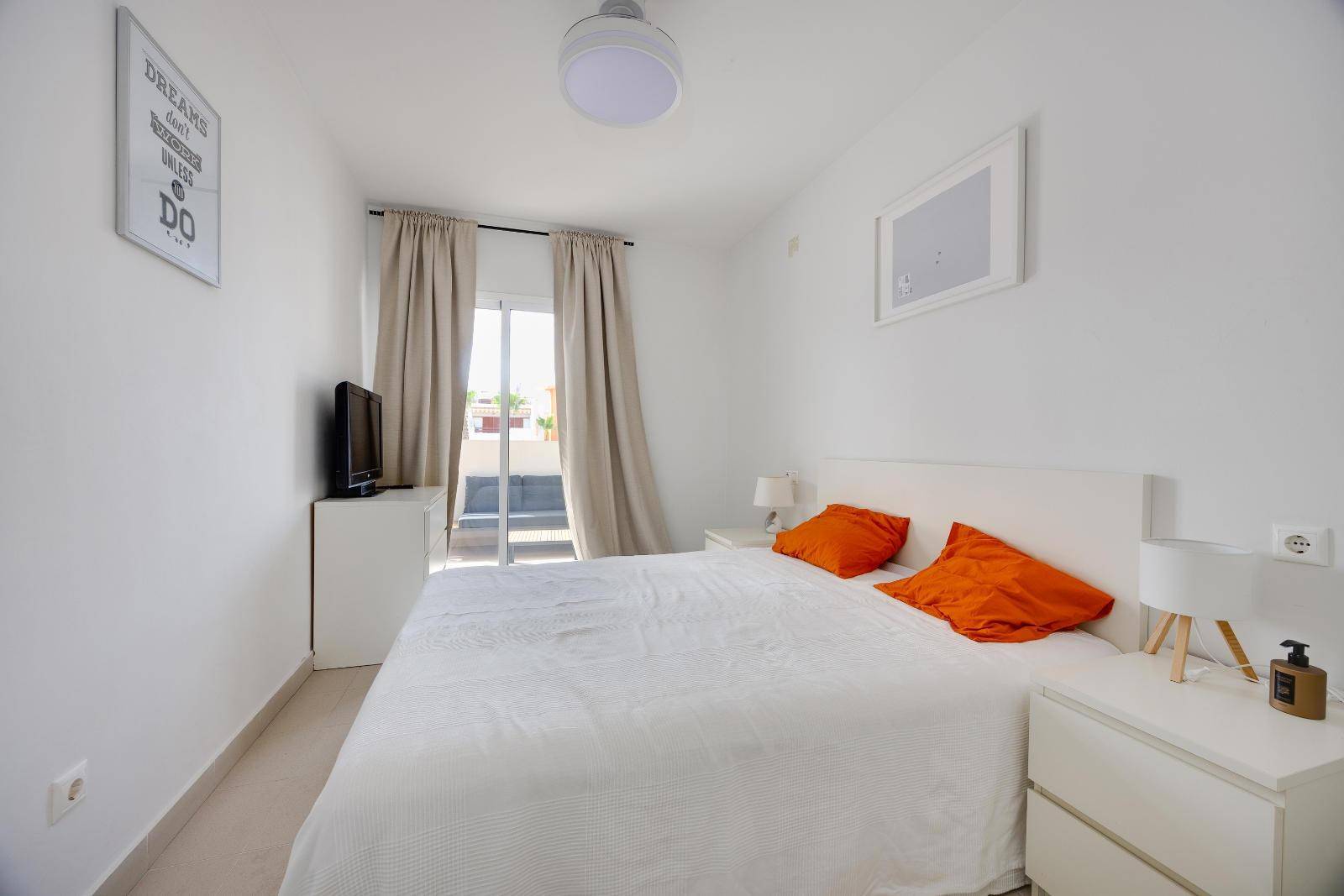 Apartamento 4 habitaciones 123m² en venta - Punta Prima - foto 15