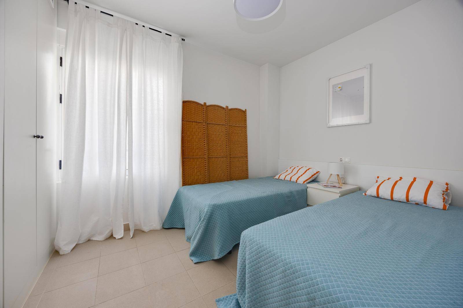 Apartamento 4 habitaciones 123m² en venta - Punta Prima - foto 8