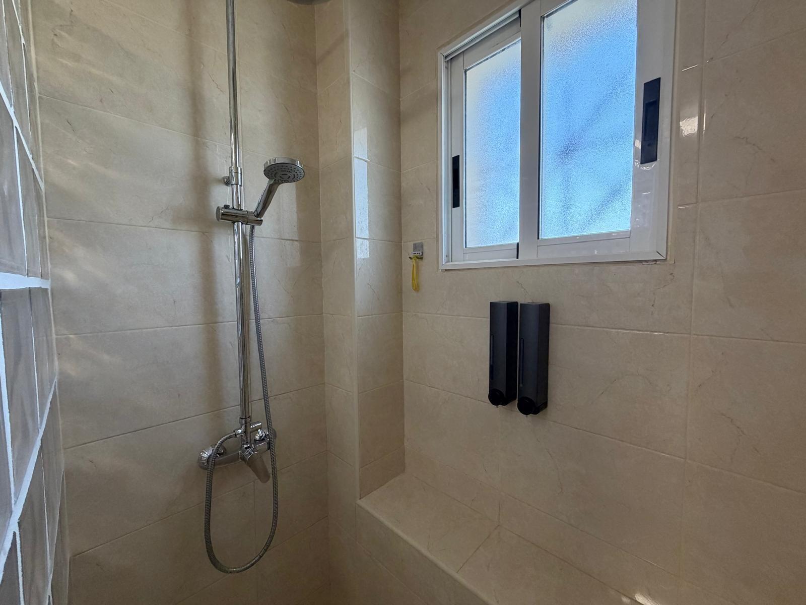 CASA ADOSADA JUNTO A LA LAGUNA ROSA DE 3 HAB CON 1 BAÑO 1 AS - foto 22