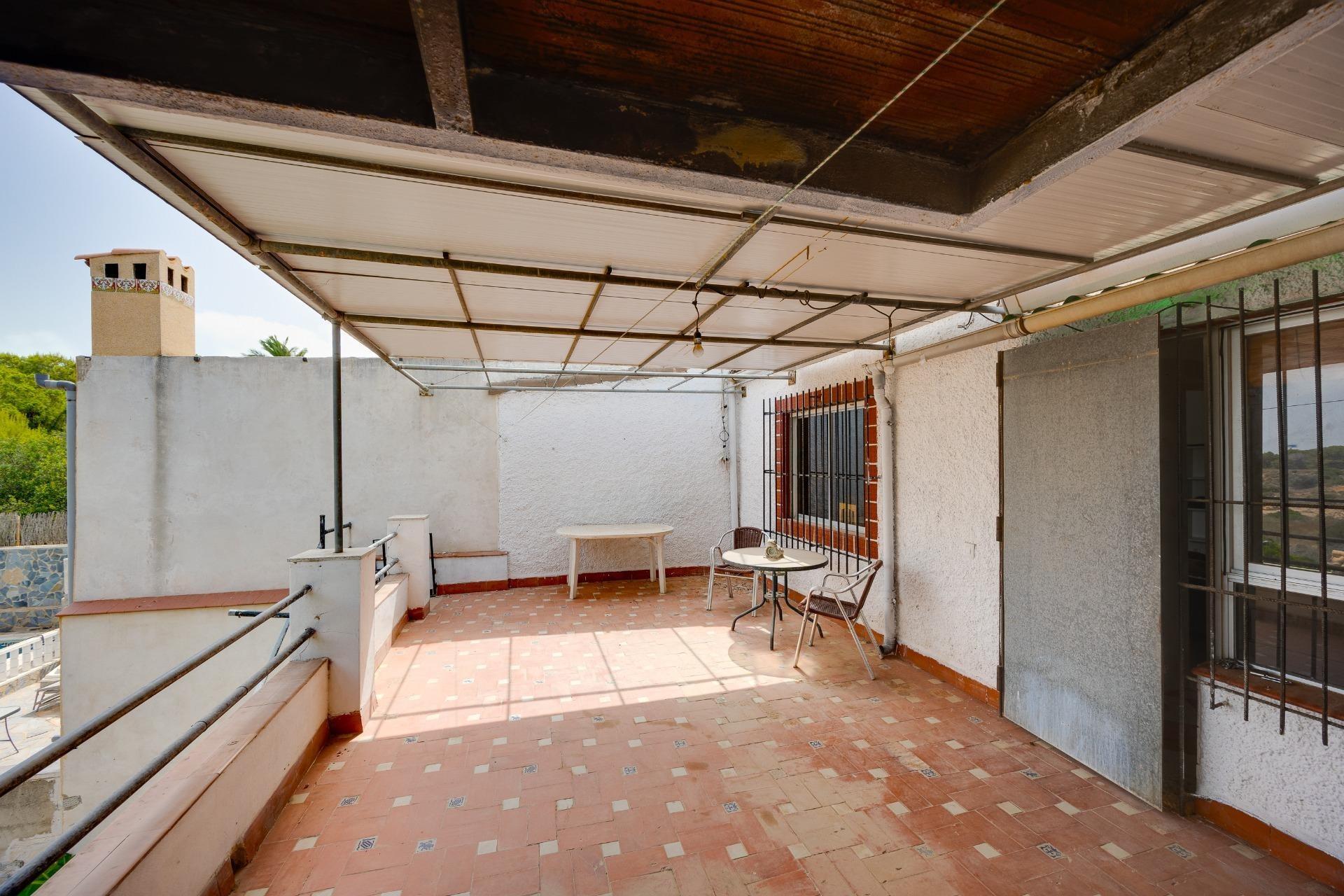 VILLA ADOSADA CON GRAN POTENCIAL | MONTEZENIA – ORIHUELA COS - foto 29