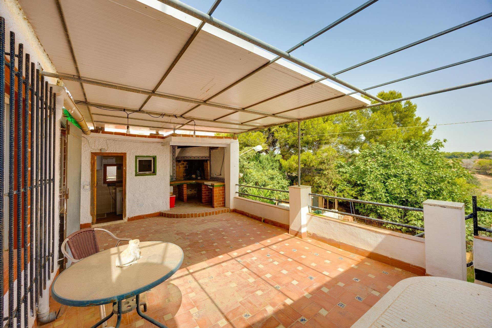 VILLA ADOSADA CON GRAN POTENCIAL | MONTEZENIA – ORIHUELA COS - foto 30
