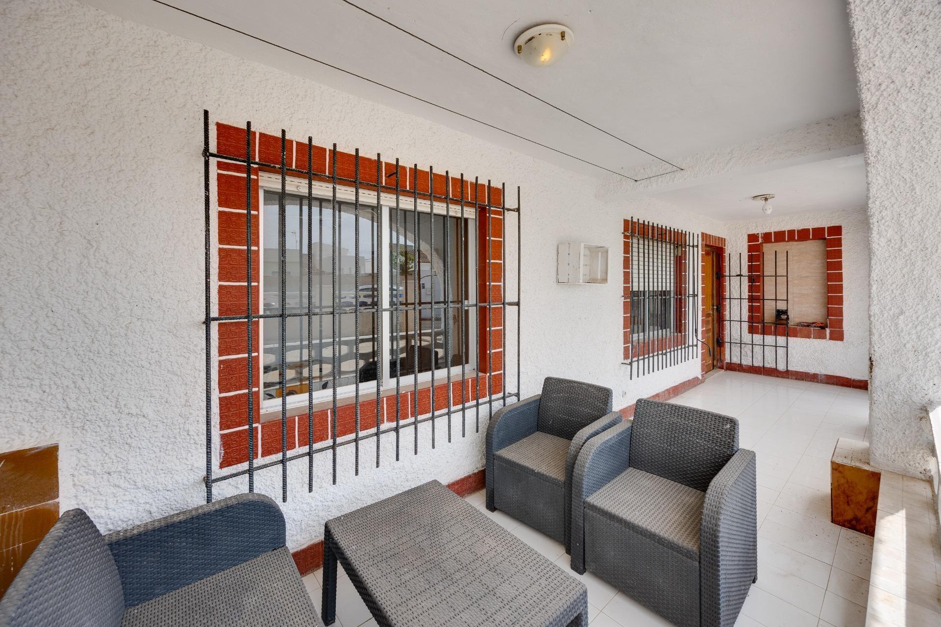VILLA ADOSADA CON GRAN POTENCIAL | MONTEZENIA – ORIHUELA COS - foto 7