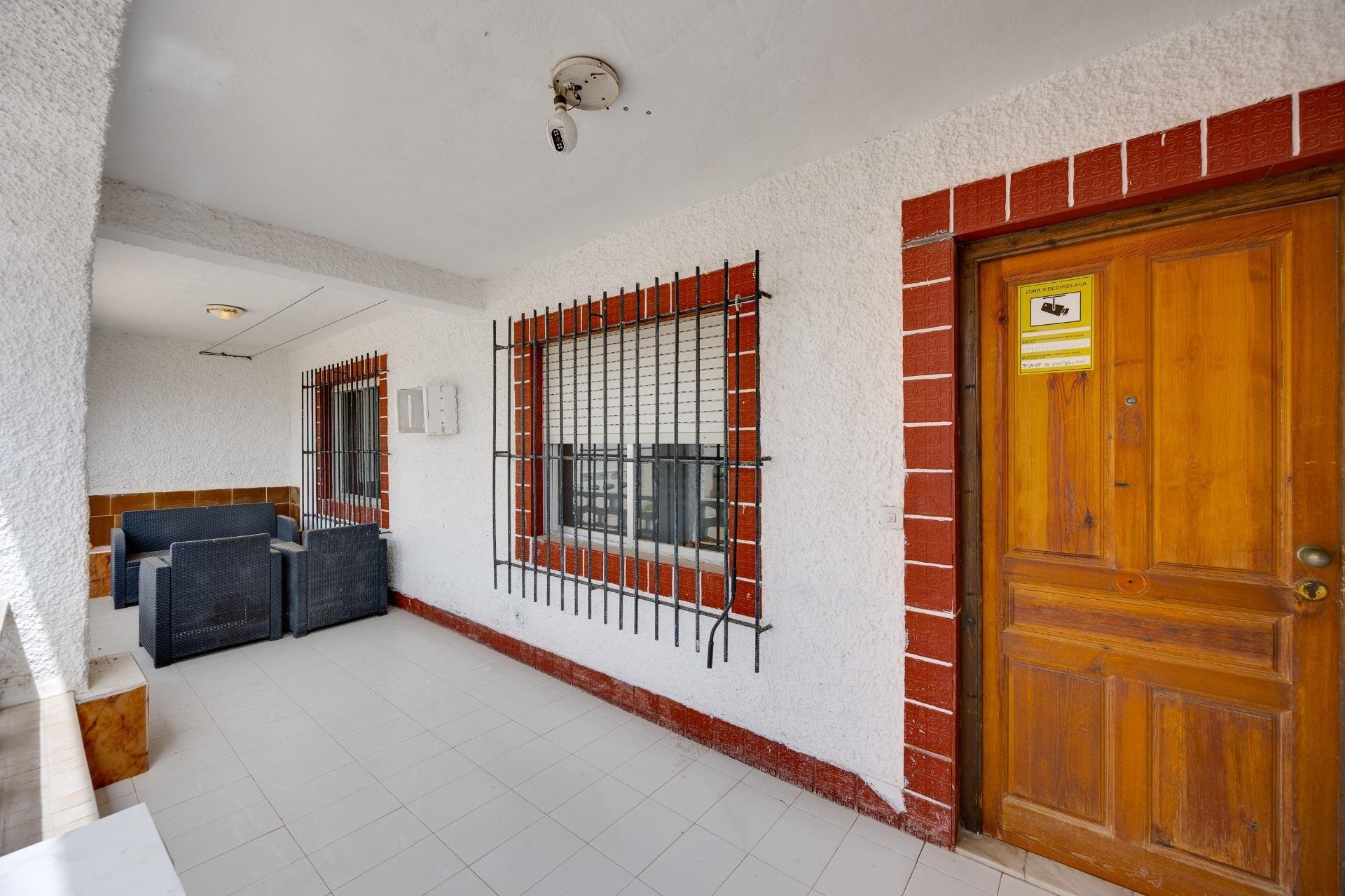 VILLA ADOSADA CON GRAN POTENCIAL | MONTEZENIA – ORIHUELA COS - foto 8