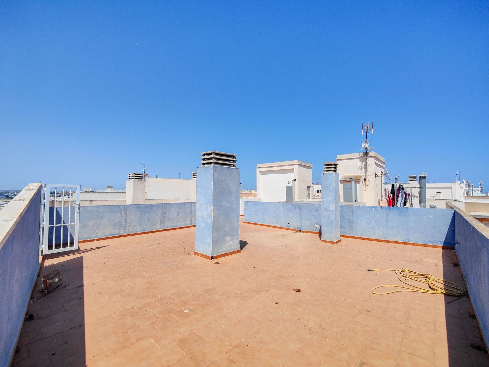 Ático 3 habitaciones 120m² en alquiler - Playa de los locos - foto 27