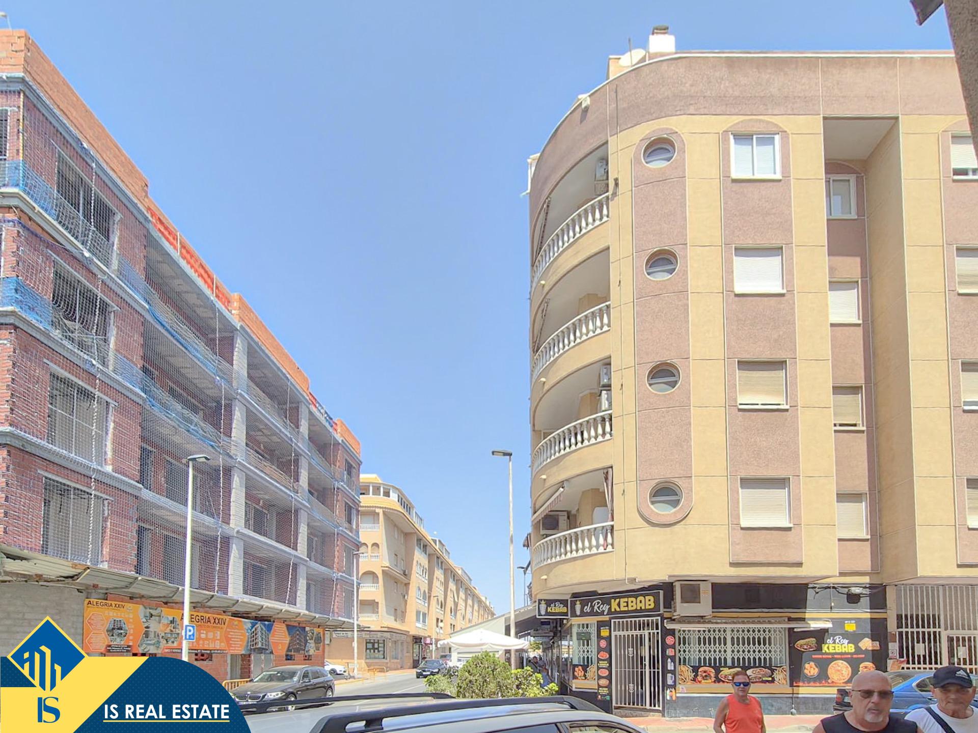 Estupendo apartamento con increíbles vistas despejadas y a l - foto 4