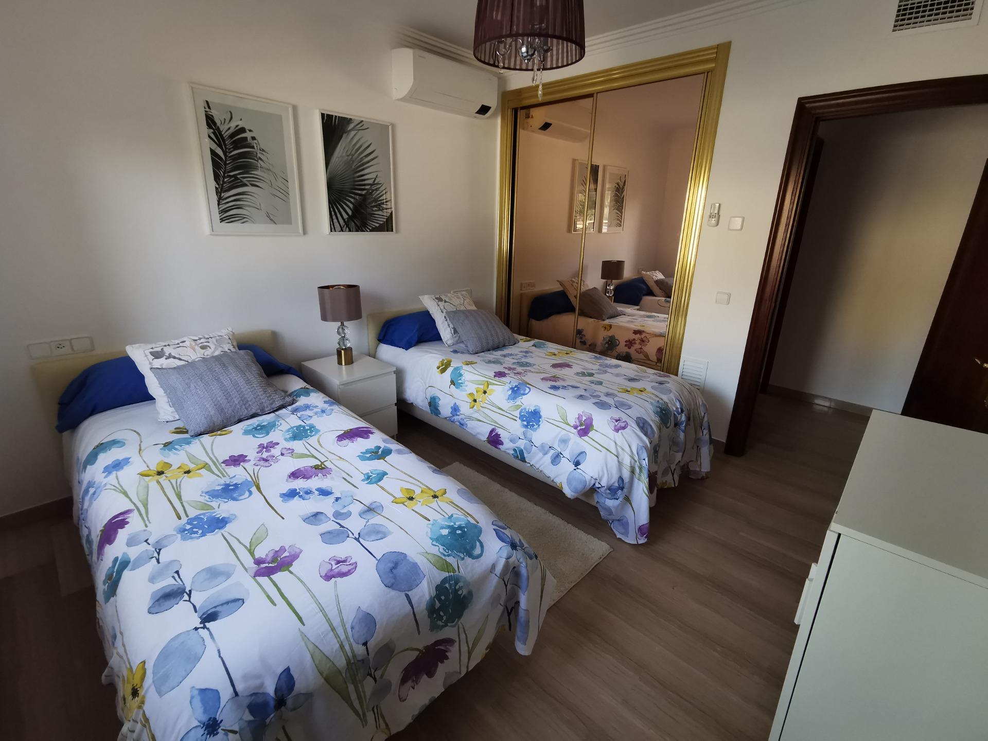 Villa Exclusiva con Licencia Turística para 8 Personas, Pisc - foto 14