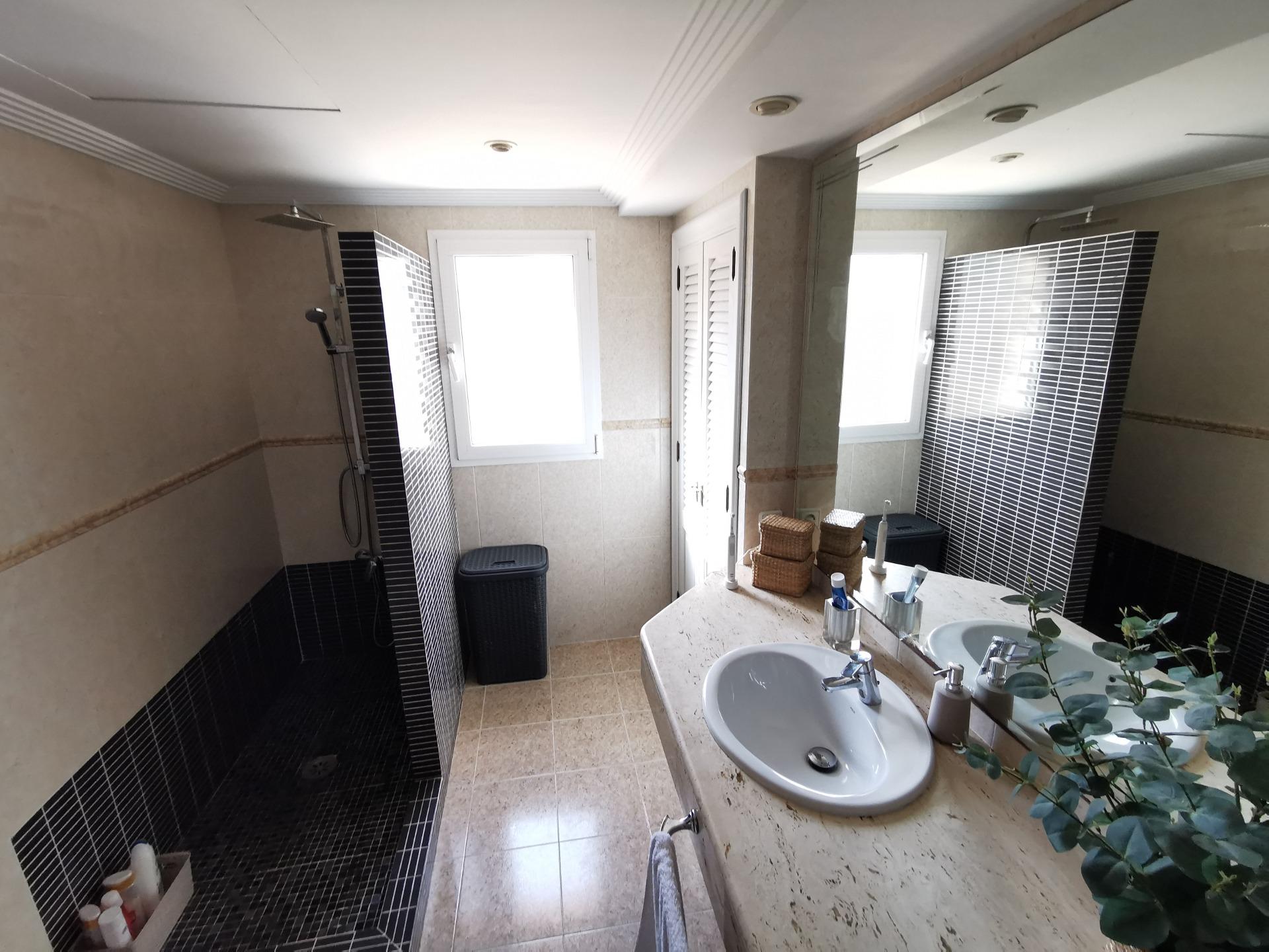 Villa Exclusiva con Licencia Turística para 8 Personas, Pisc - foto 29
