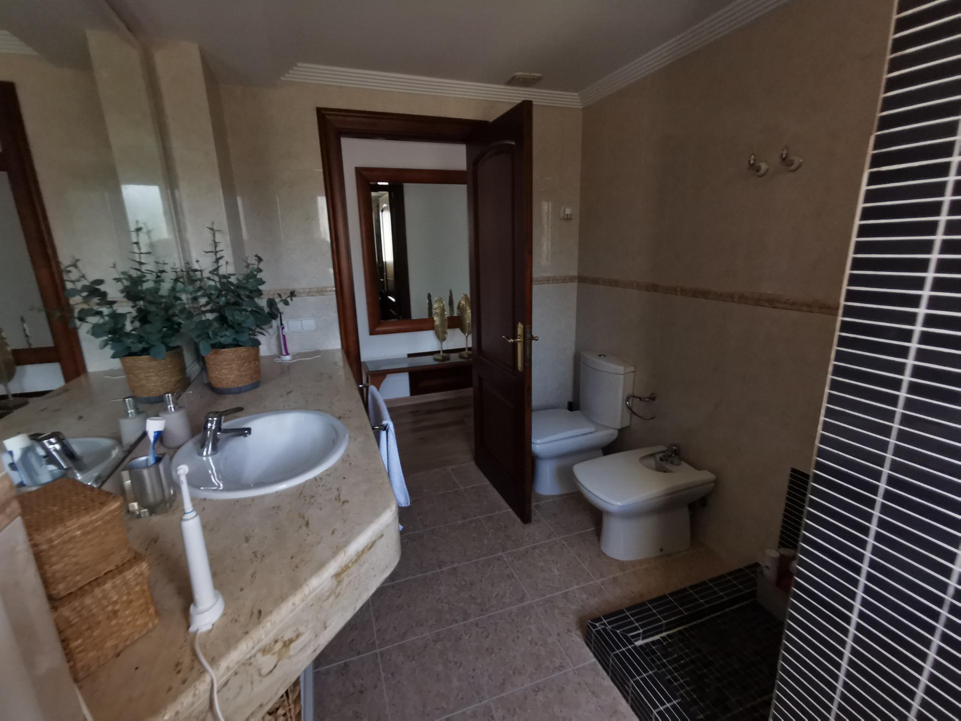 Villa Exclusiva con Licencia Turística para 8 Personas, Pisc - foto 30
