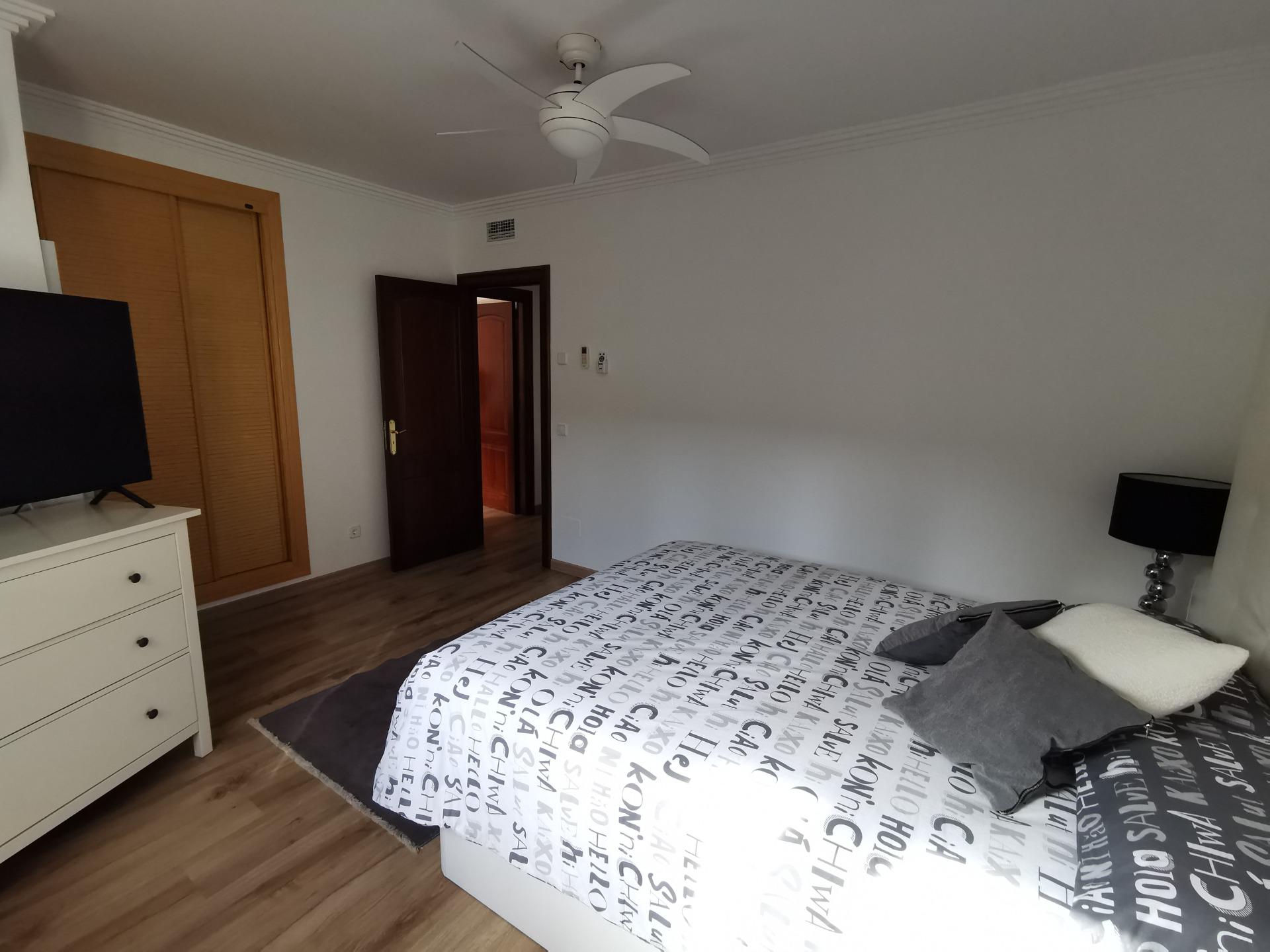 Villa Exclusiva con Licencia Turística para 8 Personas, Pisc - foto 35
