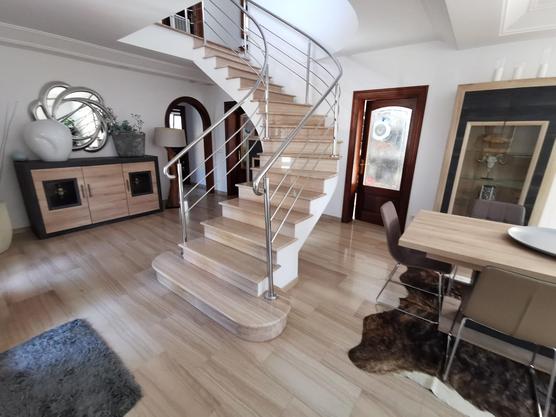 Villa Exclusiva con Licencia Turística para 8 Personas, Pisc - foto 5