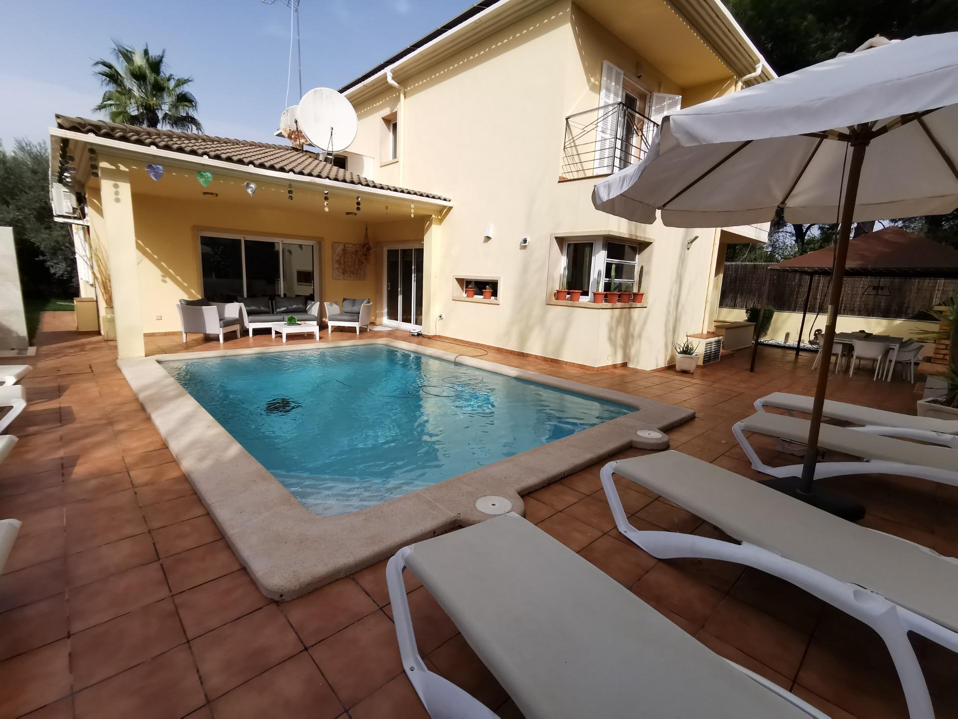 Villa Exclusiva con Licencia Turística para 8 Personas, Pisc - foto 43