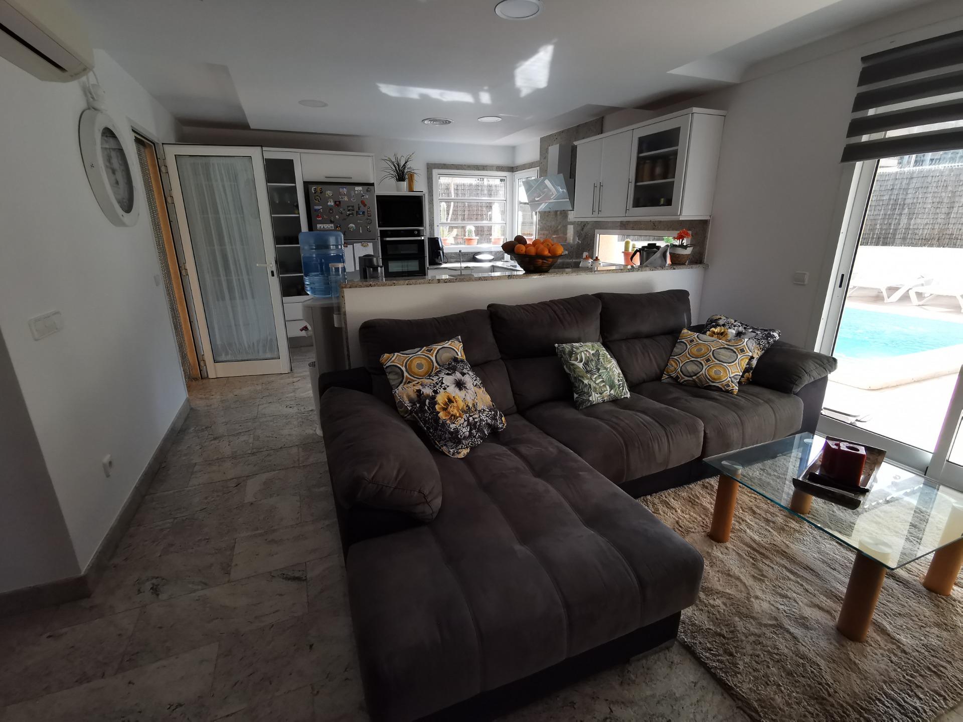 Villa Exclusiva con Licencia Turística para 8 Personas, Pisc - foto 9