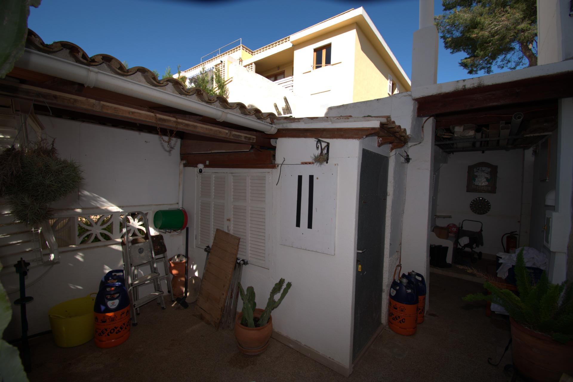 Amplia Villa Mediterránea de 6 Dormitorios en Son Bauló | Es - foto 30