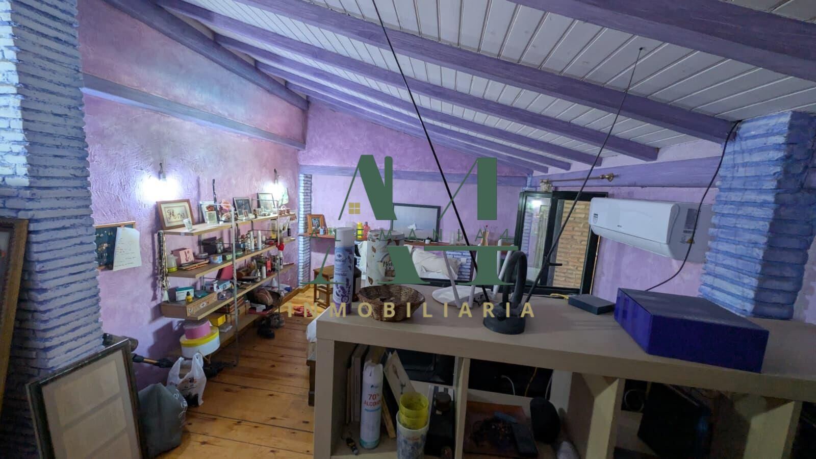Impresionante Chalet Semireformado en el Corazón de Cáceres  - foto 31