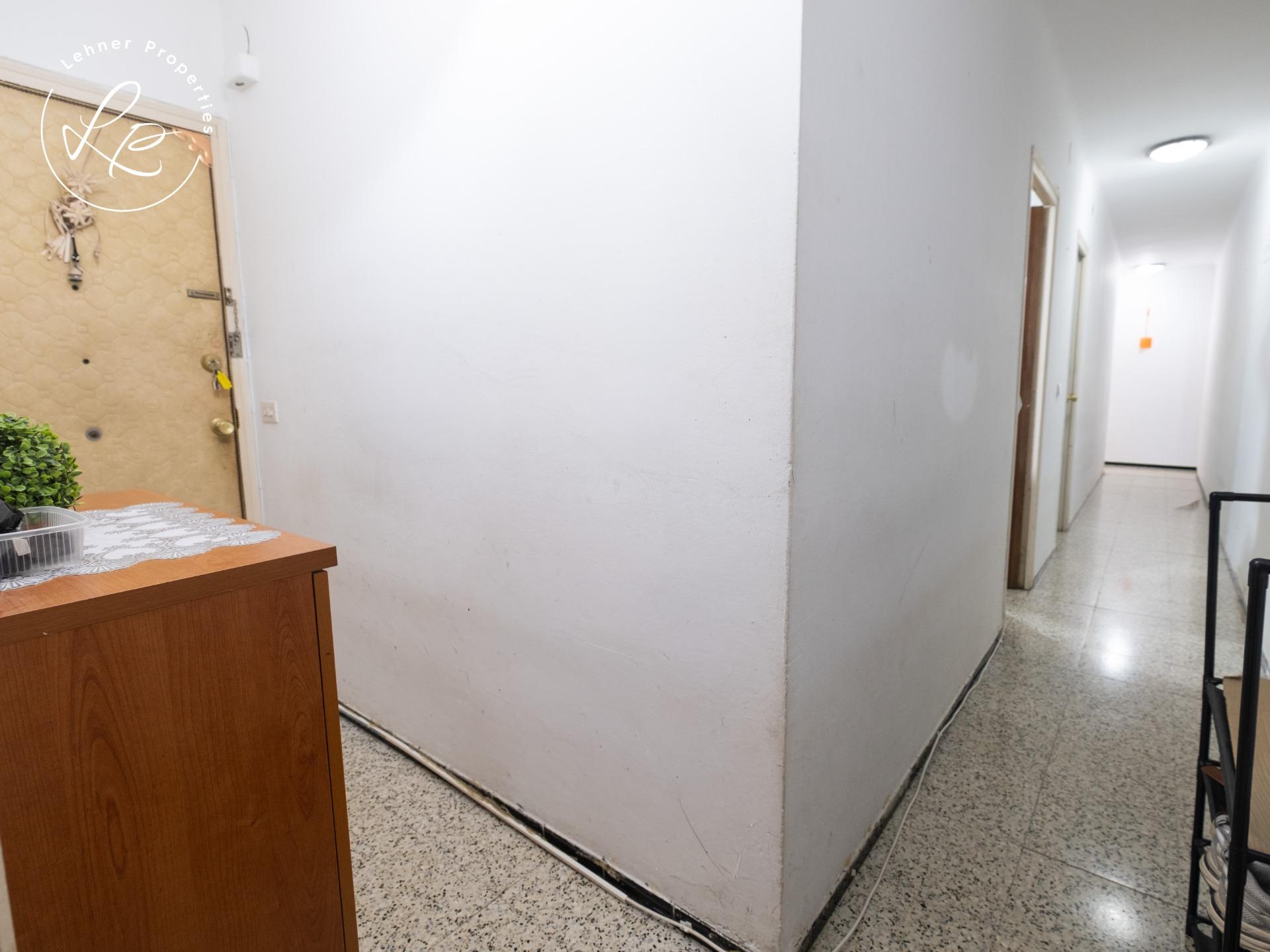 SE VENDE PISO PARA INVERSORES, CON INQUILINOS. - foto 2