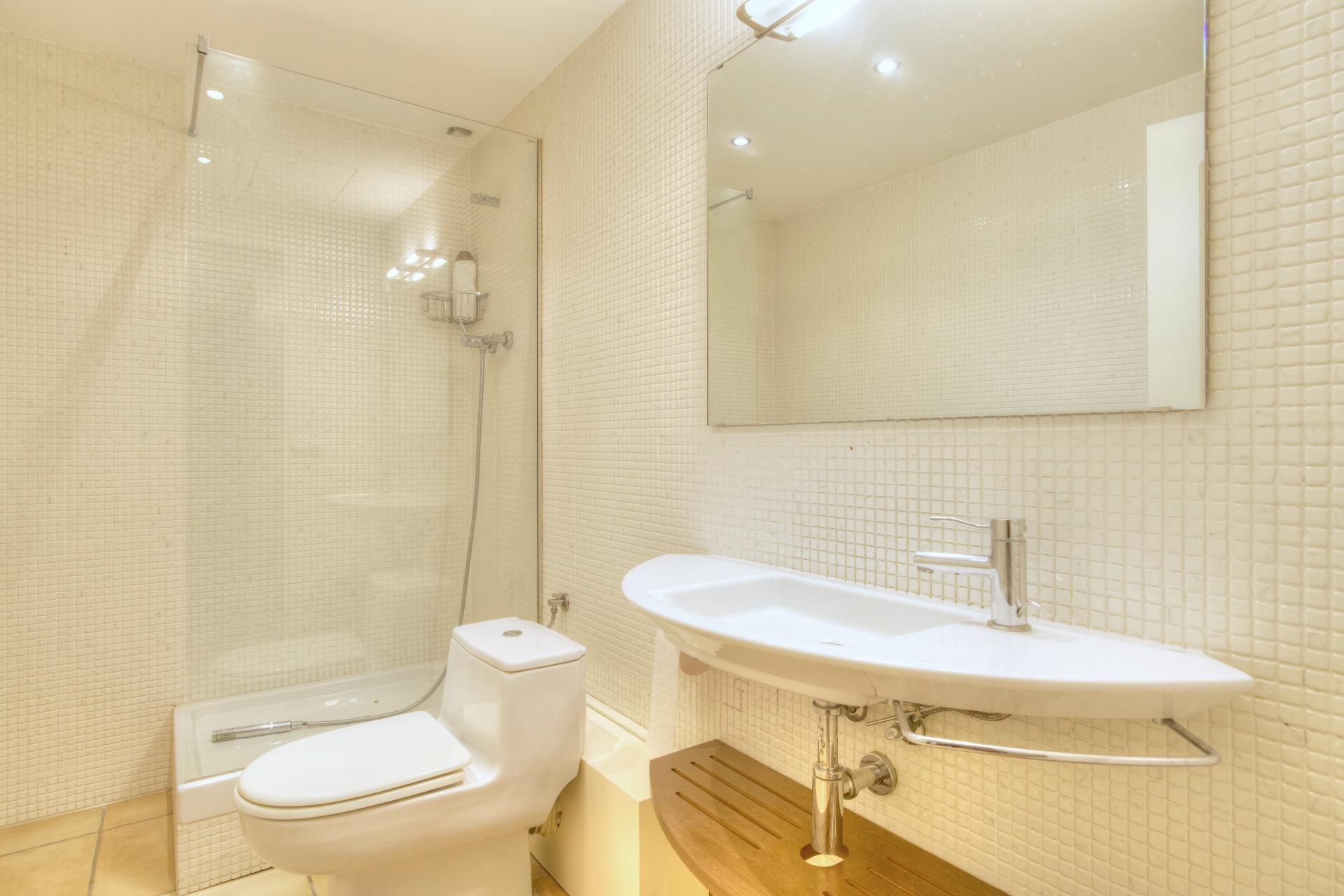Exclusiva Villa de Autor en Vilafortuny: Arquitectura Patrim - foto 25