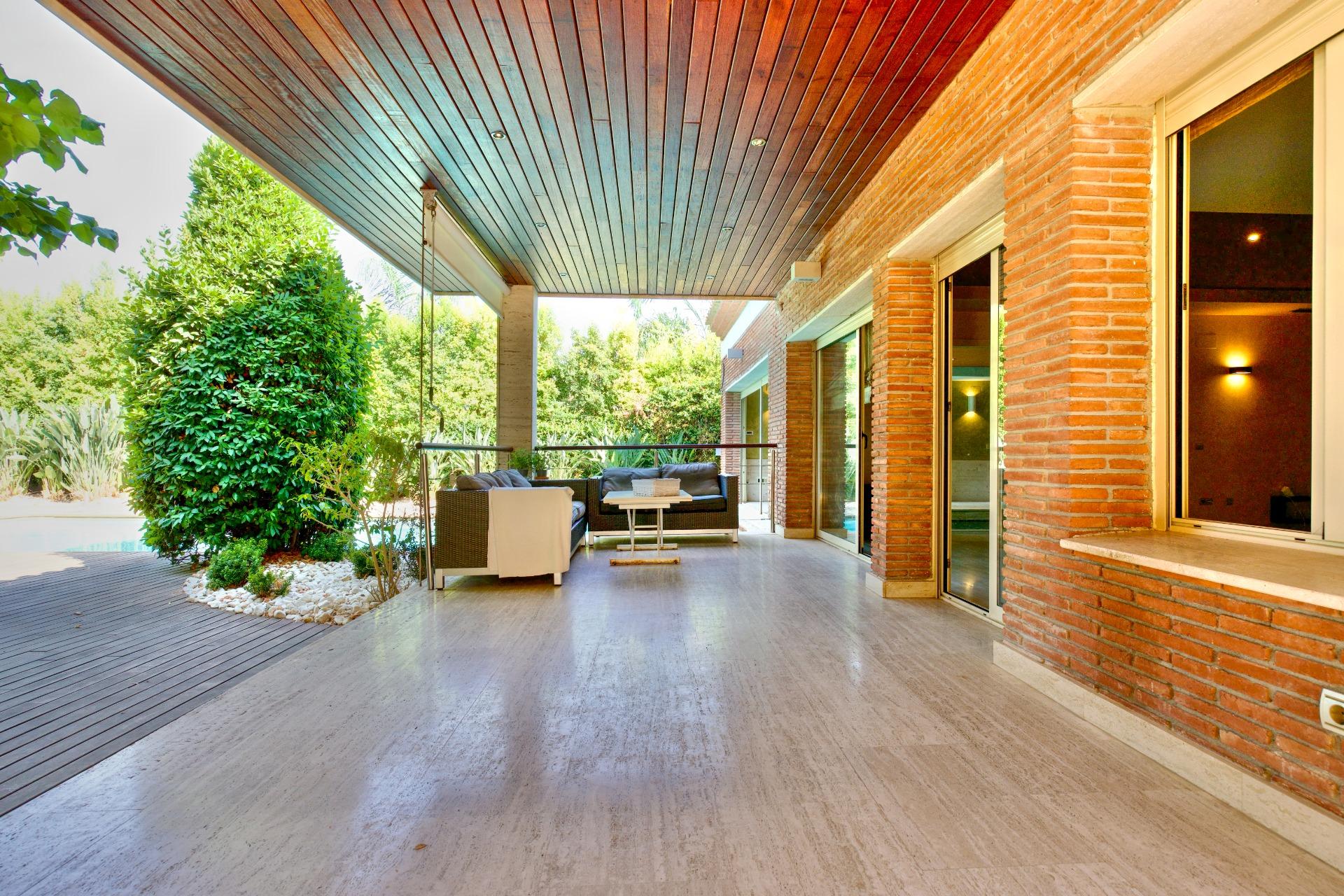 Exclusiva Villa de Autor en Vilafortuny: Arquitectura Patrim - foto 30