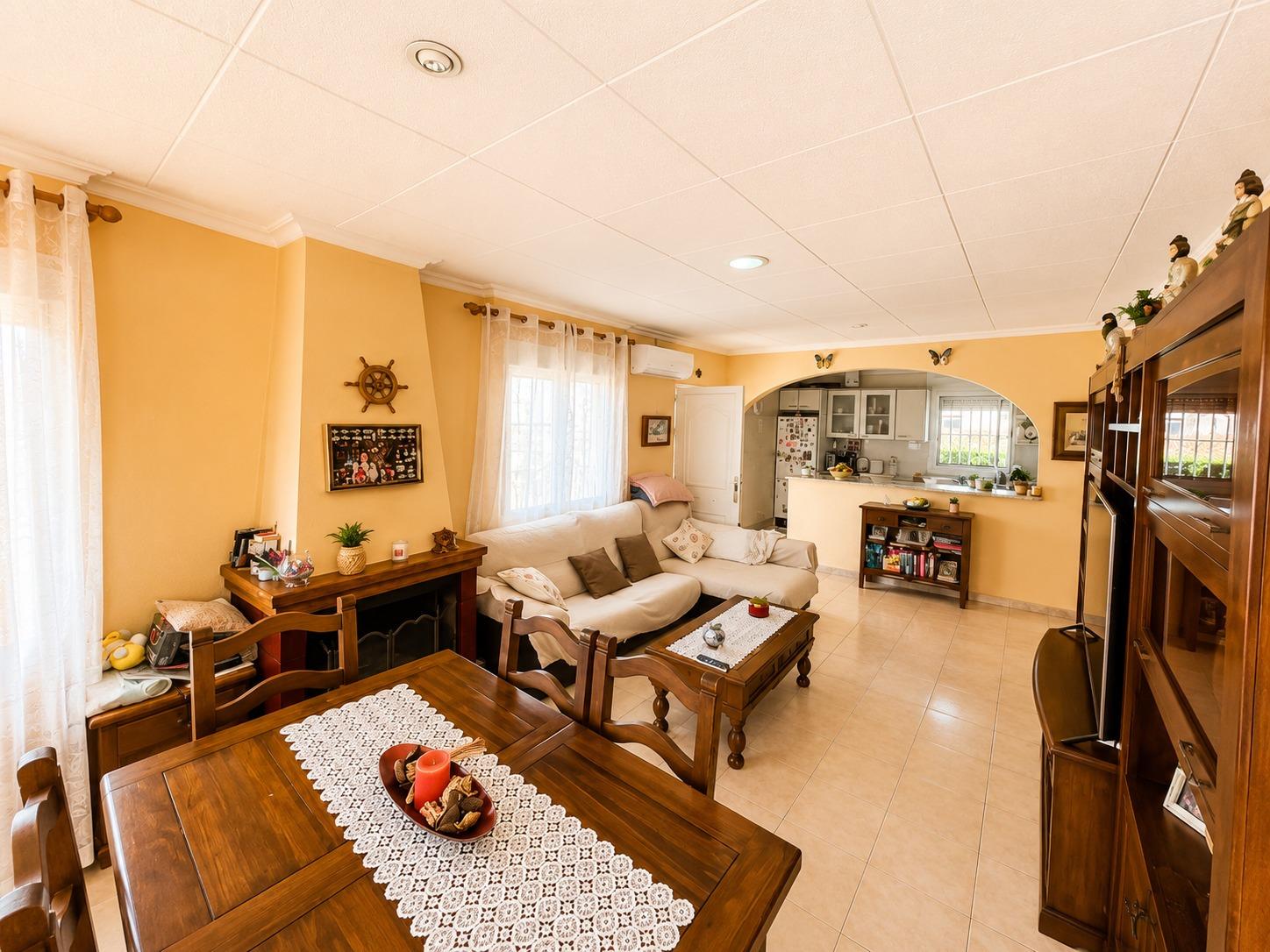 Espectacular villa independiente con parcela de 1.000 m2 y p - foto 6