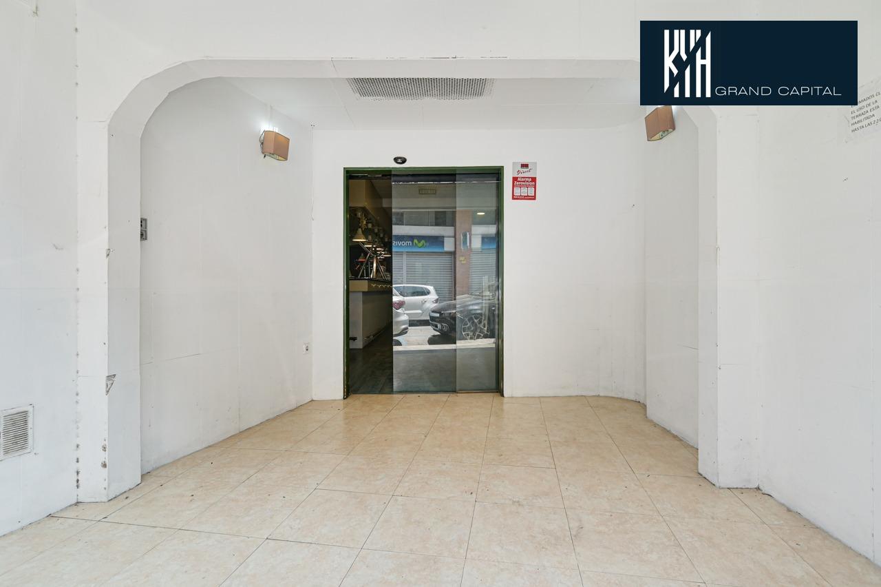 Casa 4 habitaciones 263m² en venta - Centre - foto 2