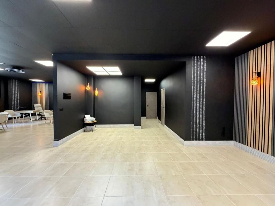 Local comercial 121m² en venta - Estacion de autobuses - foto 15