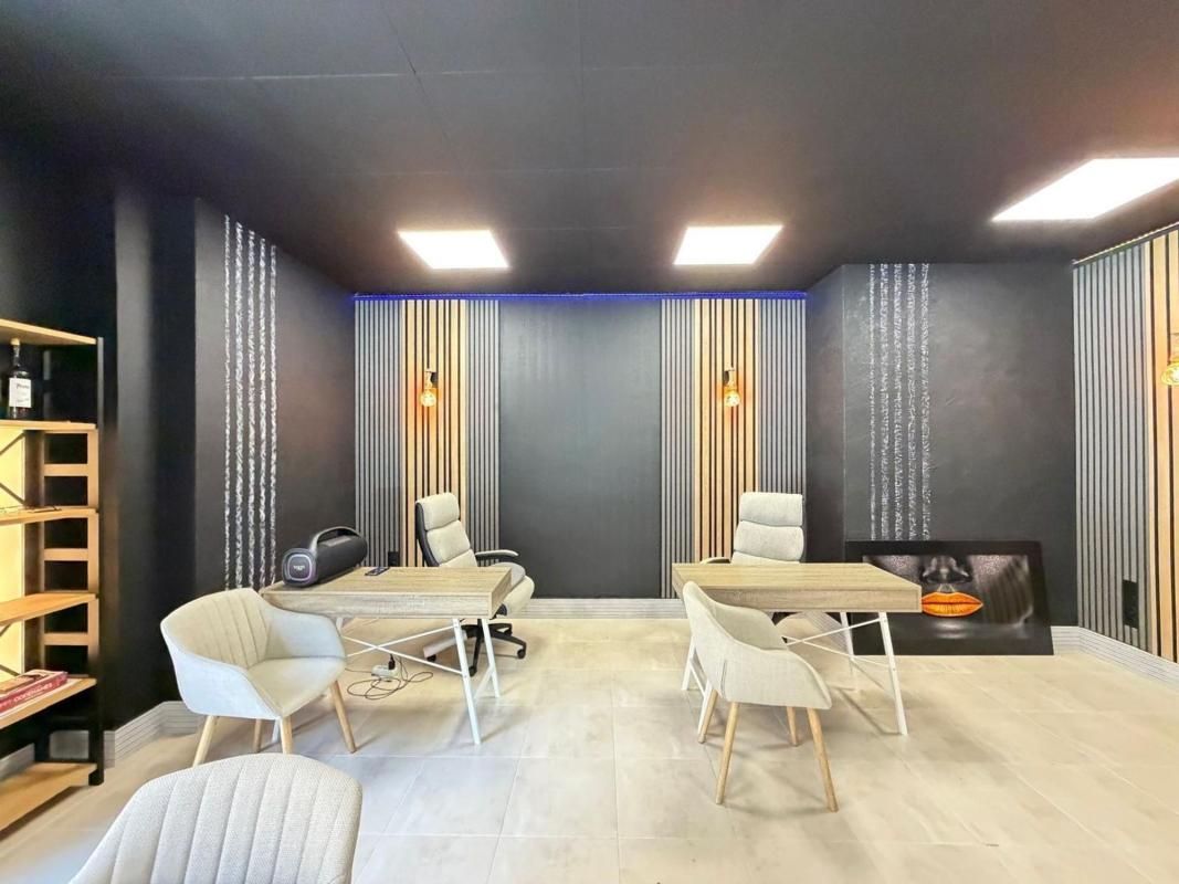 Local comercial 121m² en venta - Estacion de autobuses - foto 8