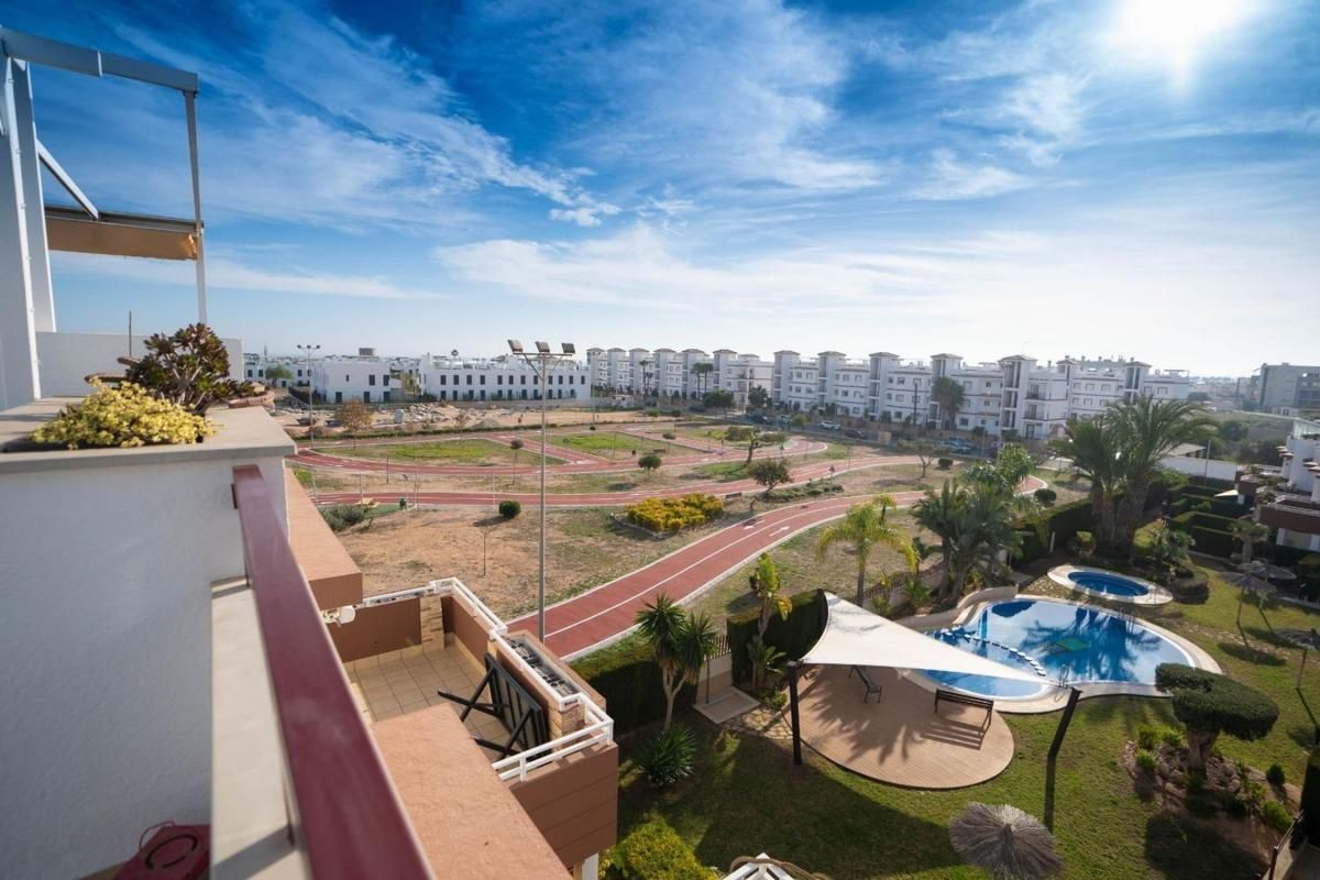 Apartamento 2 habitaciones 66m² en venta - Punta Prima - foto 11