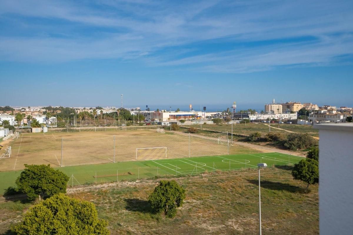 Apartamento 2 habitaciones 66m² en venta - Punta Prima - foto 12